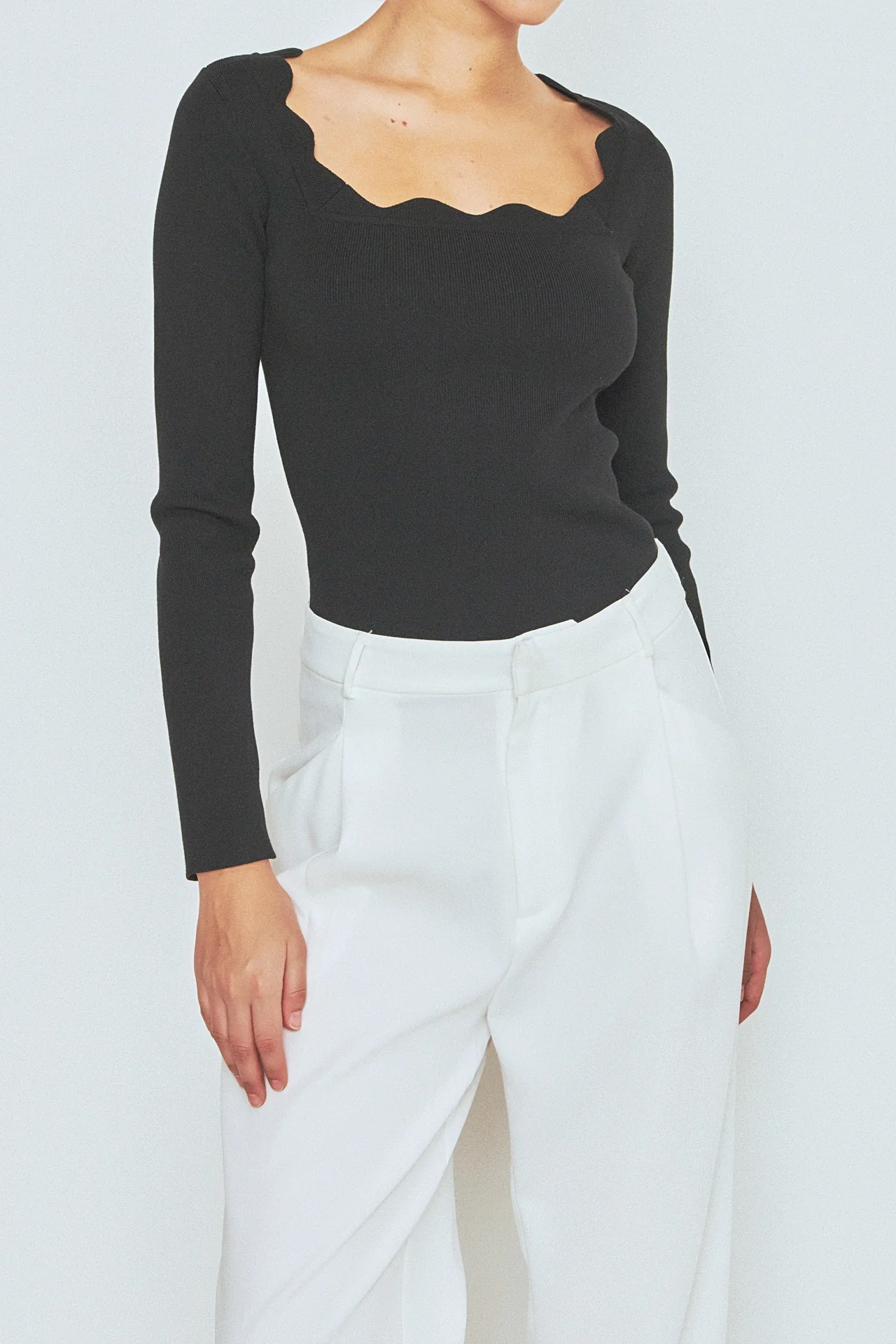 Scallop Detail Long Sleeve Sweater