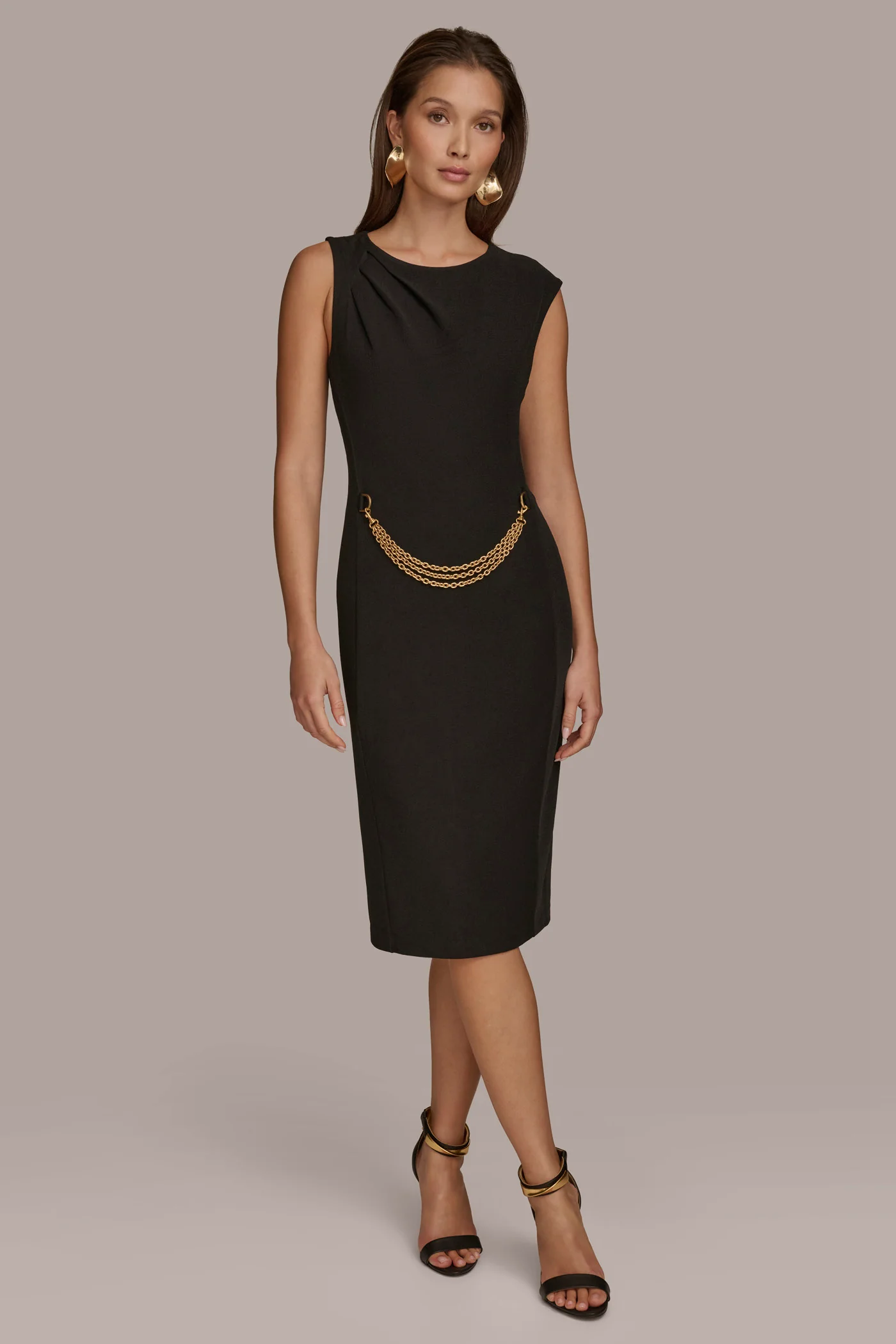 PLEATED SHOULDER DRESS WITH CHAIN BELT