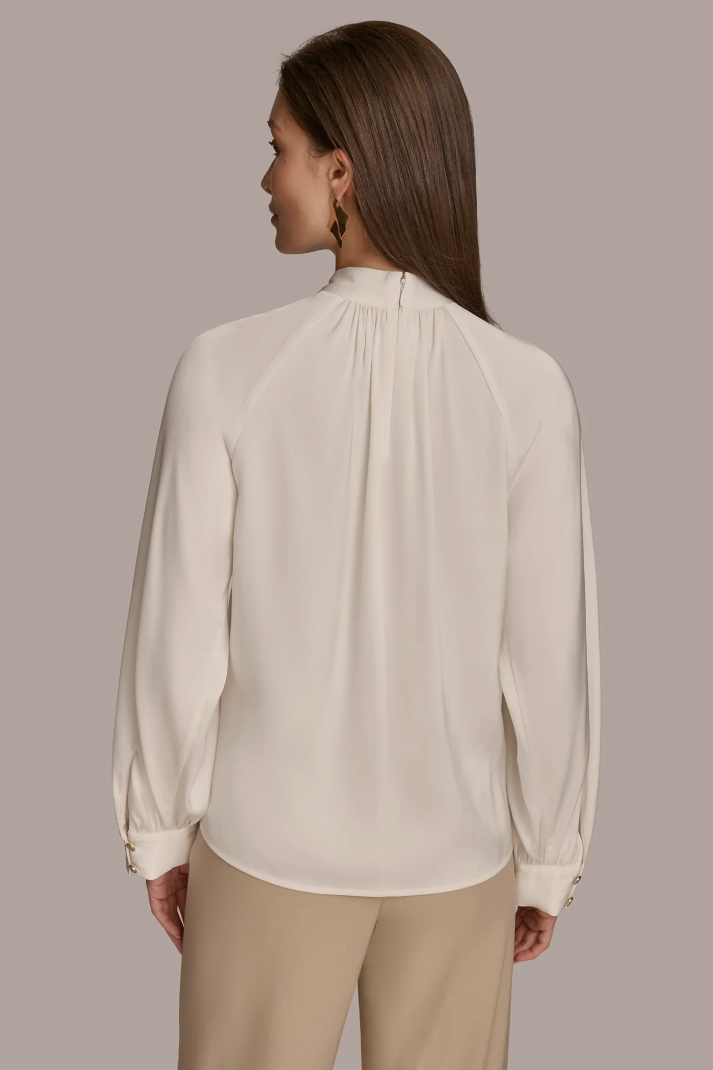 MOCK NECK WITH BUTTONS