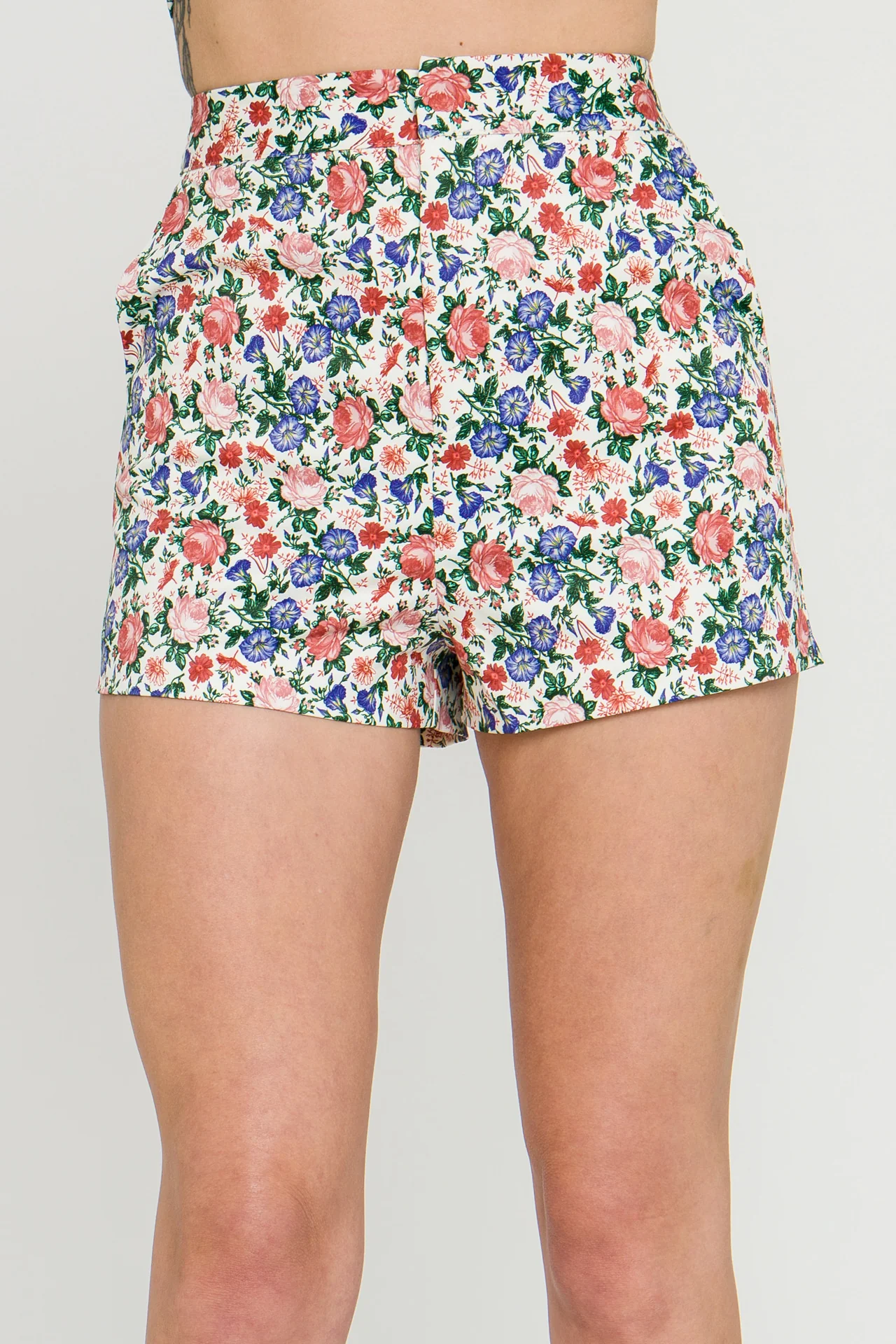 Floral Basic Shorts