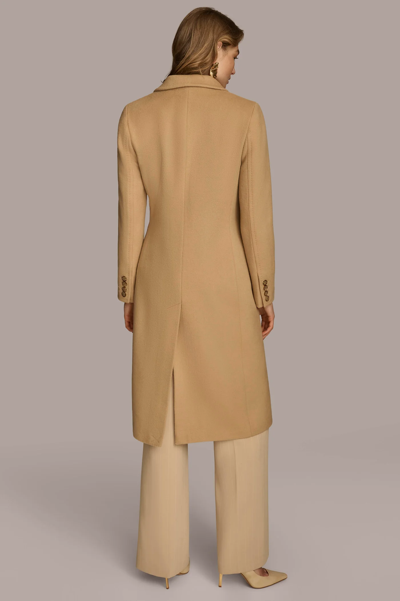 DOUBLE BREASTED COAT