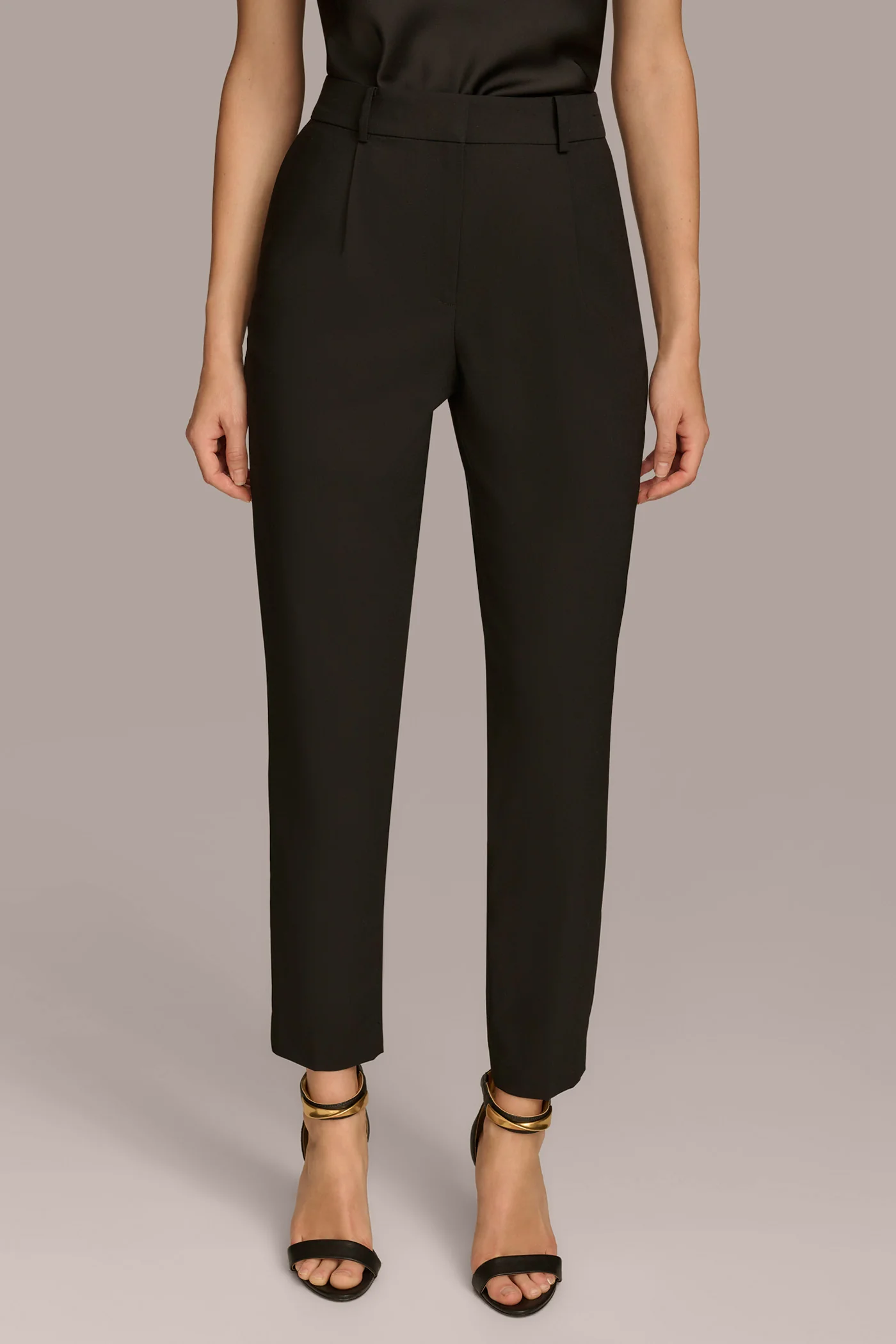 PLEATED SLIM LEG TROUSER