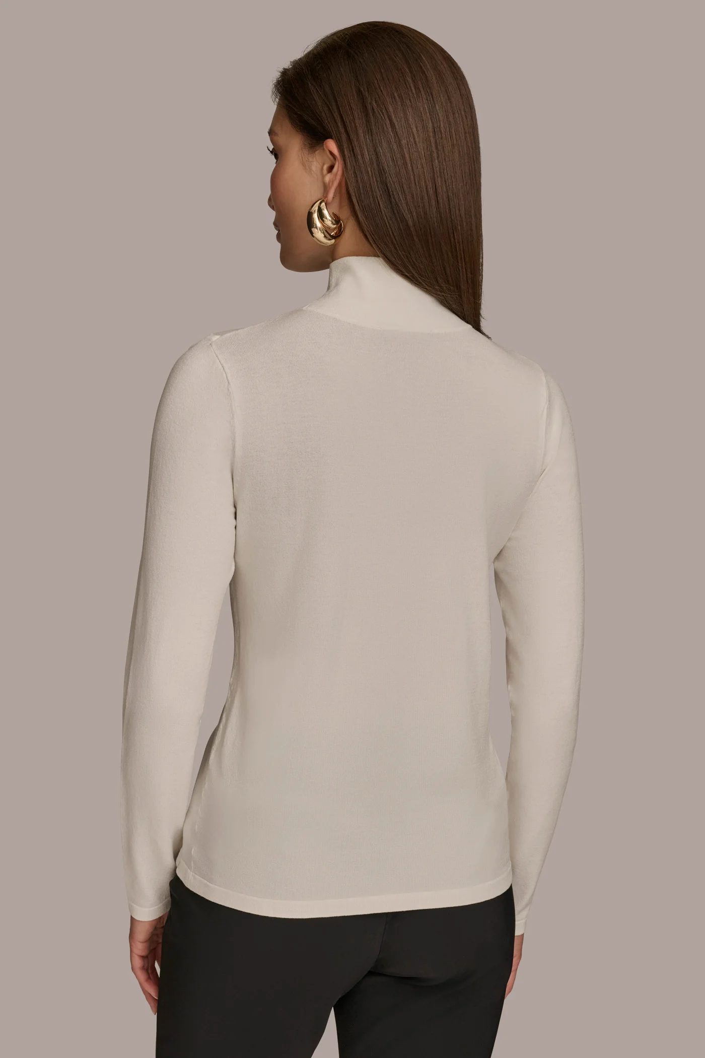 MOCK NECK WITH CUTOUT DETAIL TOP