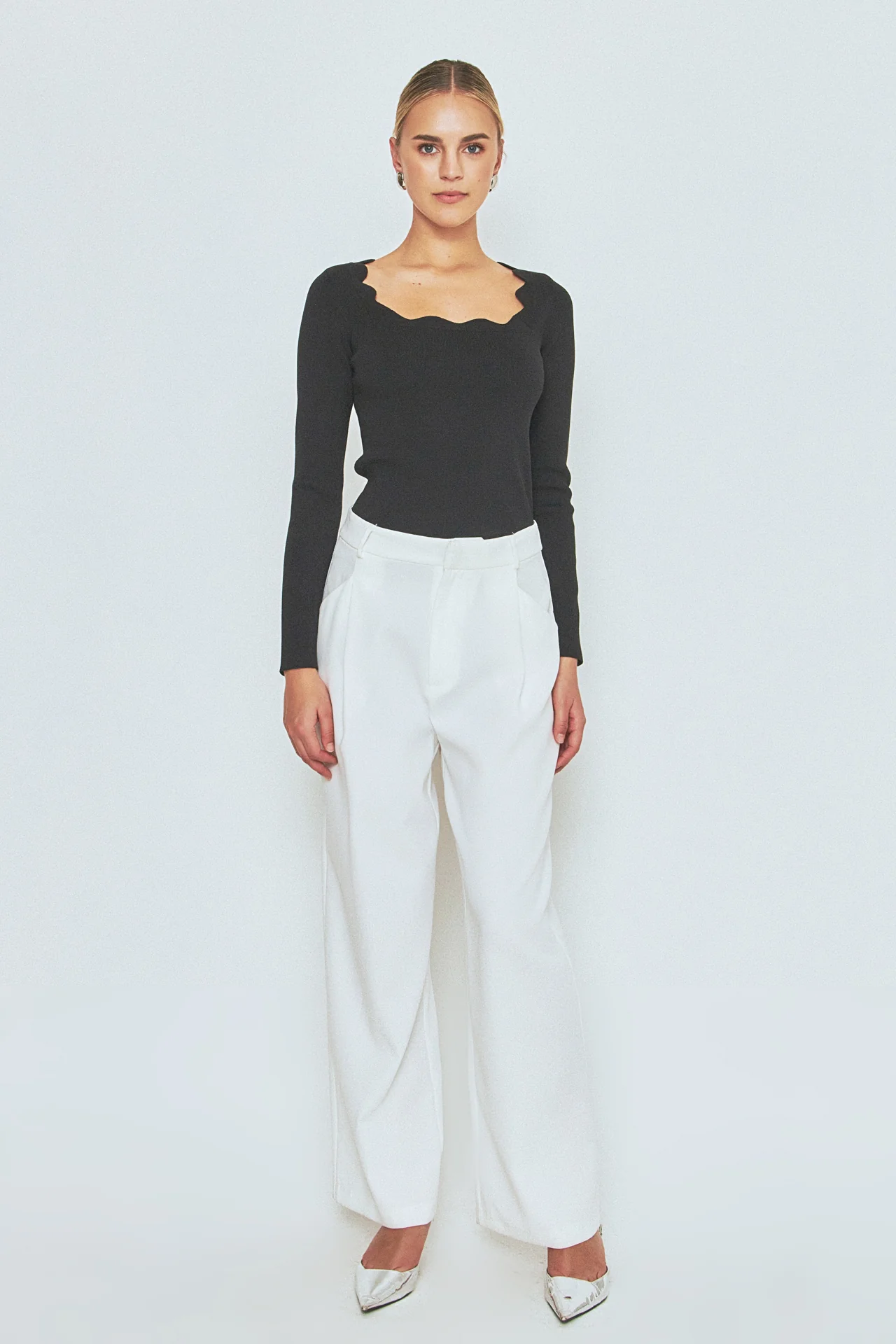 Scallop Detail Long Sleeve Sweater