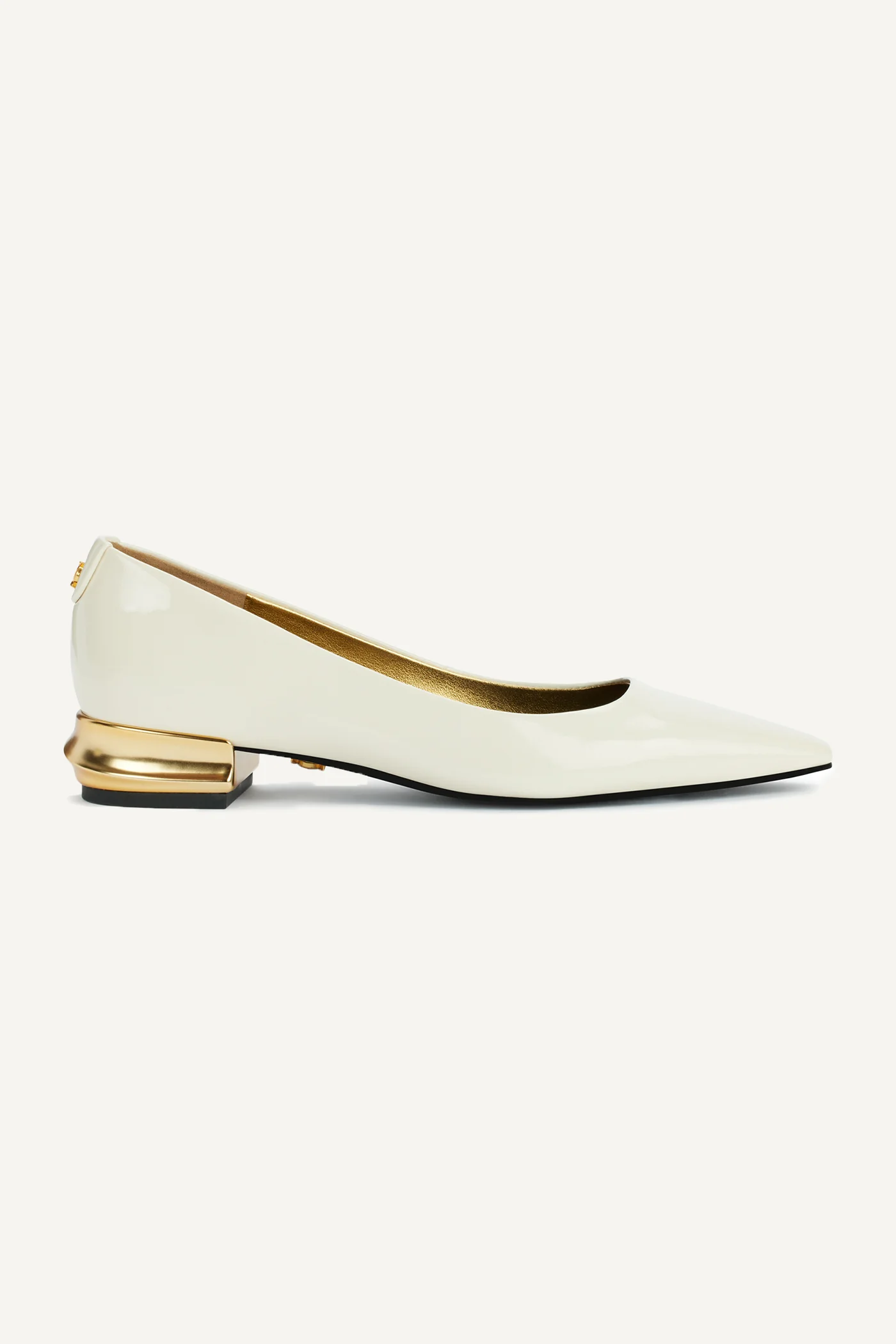 SAVITA POINTED FLAT