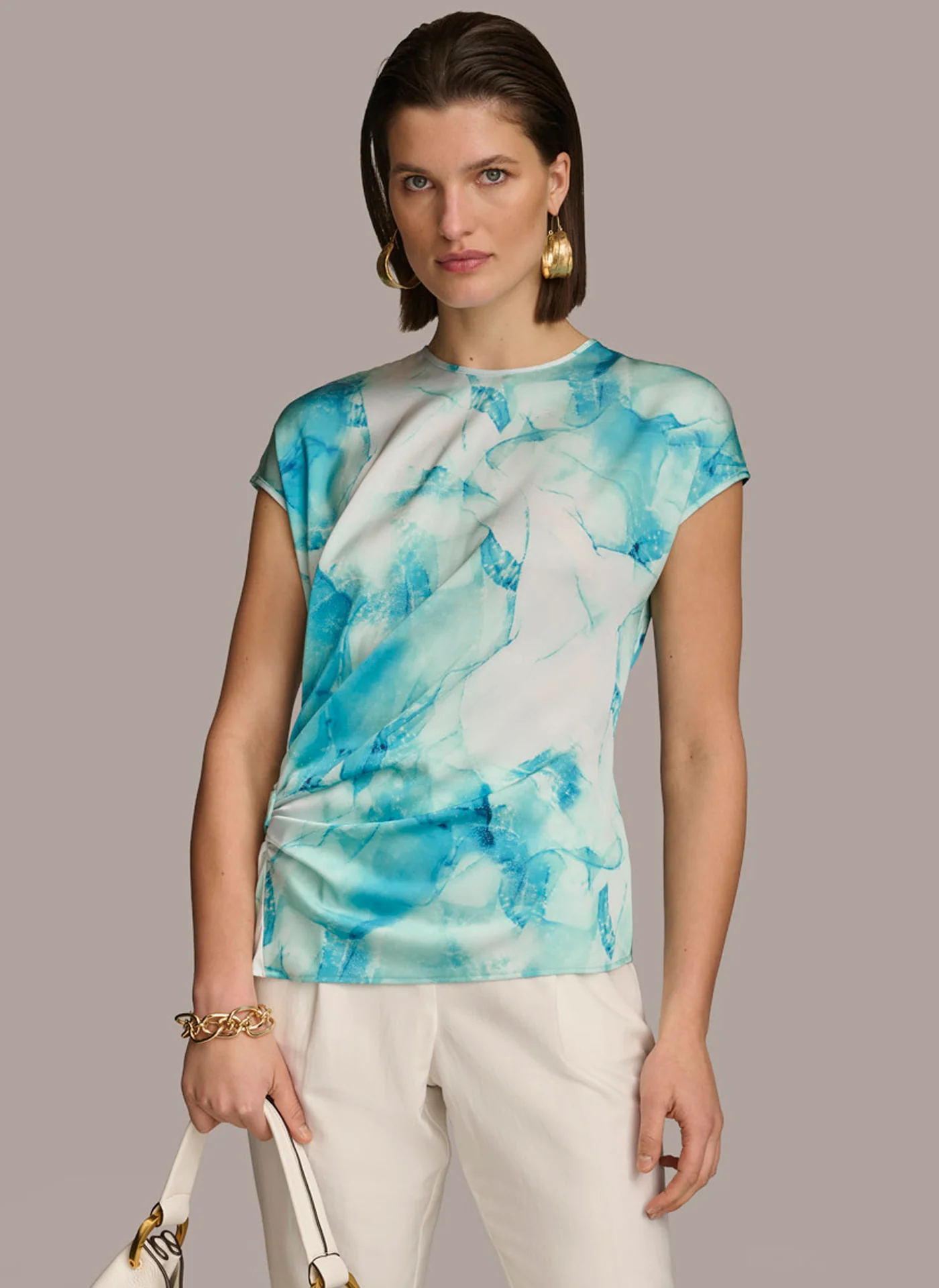 PRINT EXTENDED SHOULDER RUCHED TOP