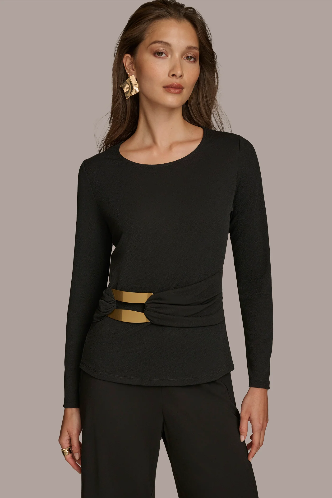 LONG SLEEVE TOP WITH BRUSHED HARDWARE DETAIL