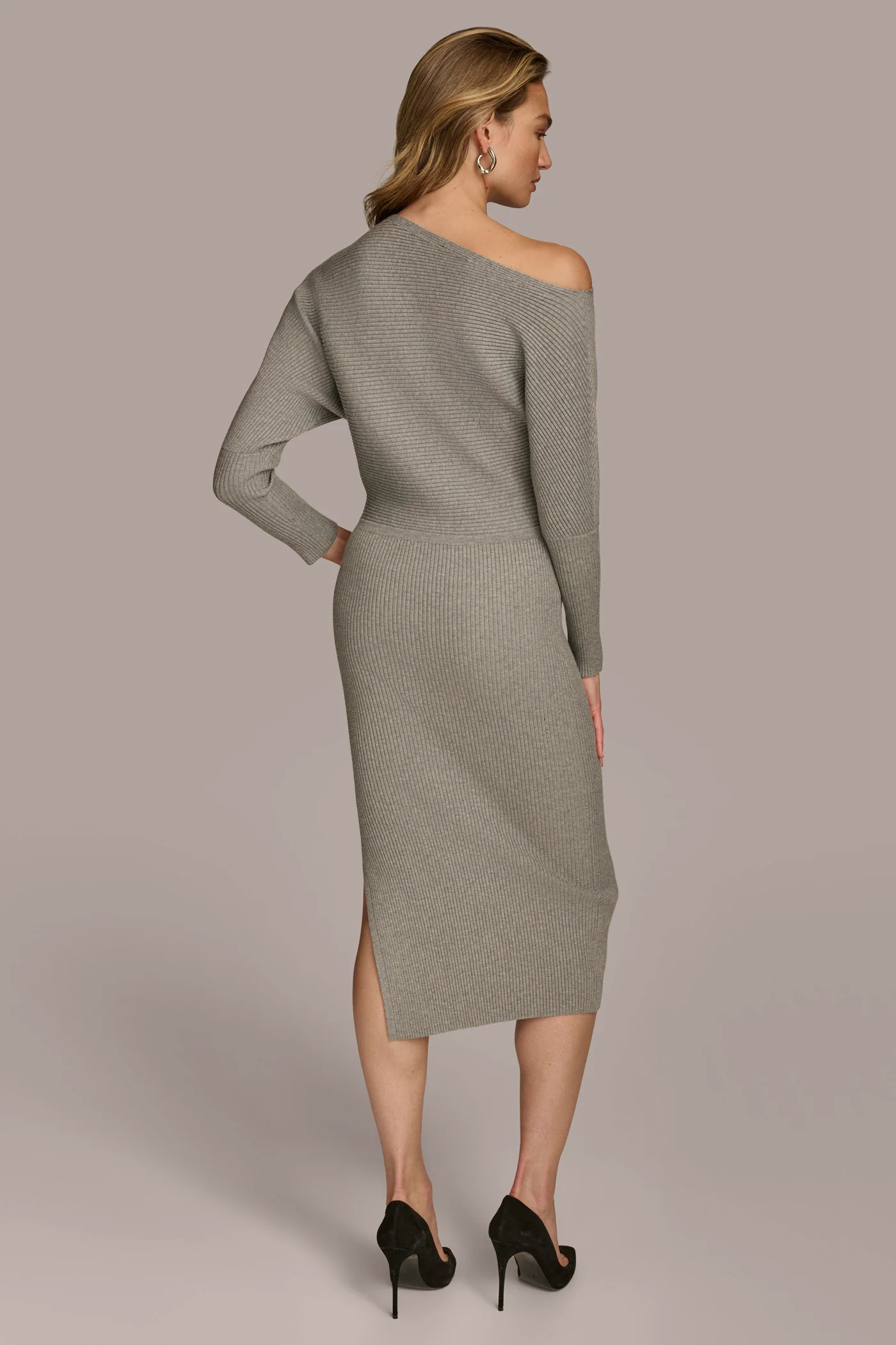 ONE SHOULDER SWEATER MIDI DRESS
