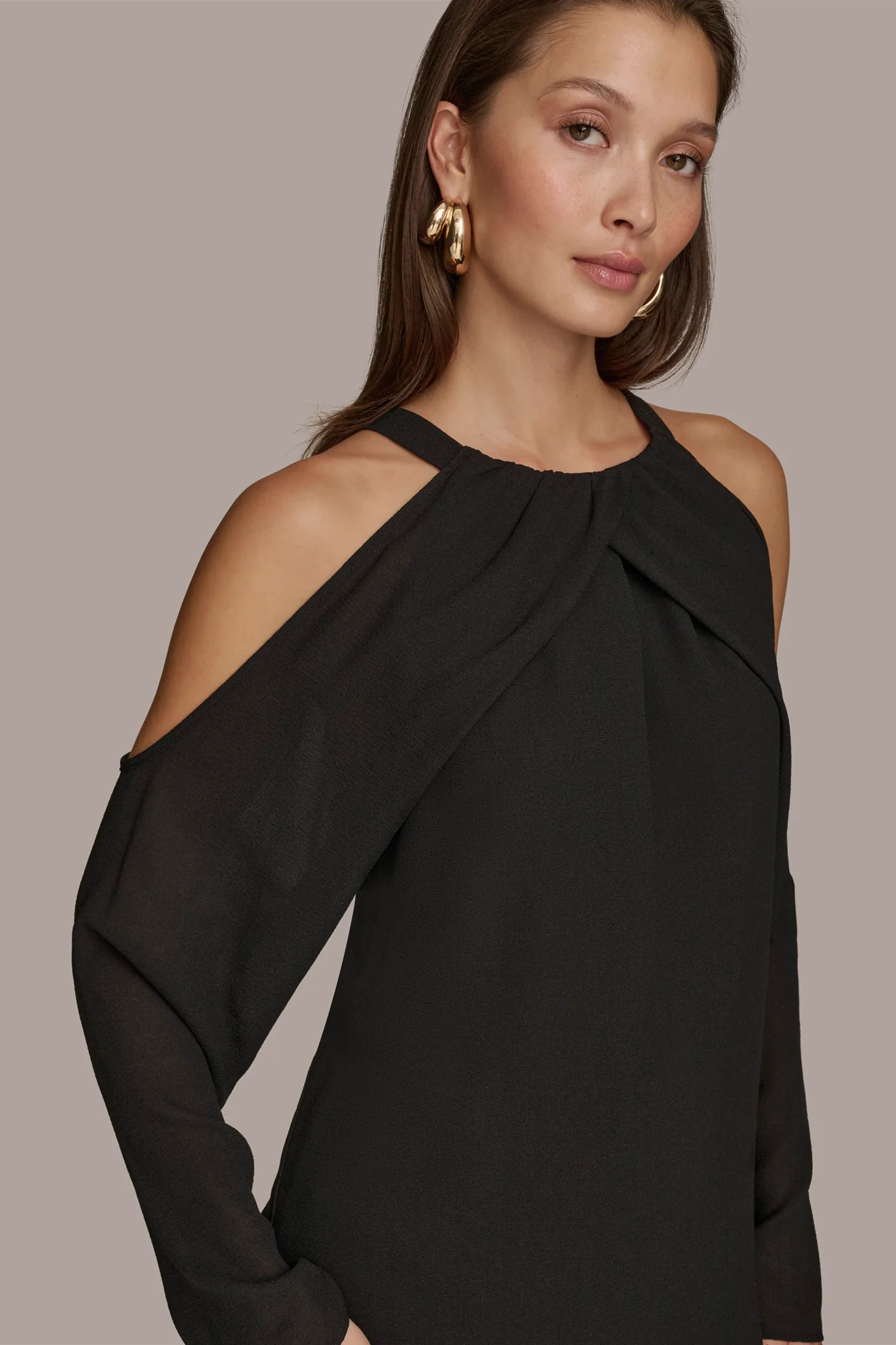 COLD SHOULDER TOP