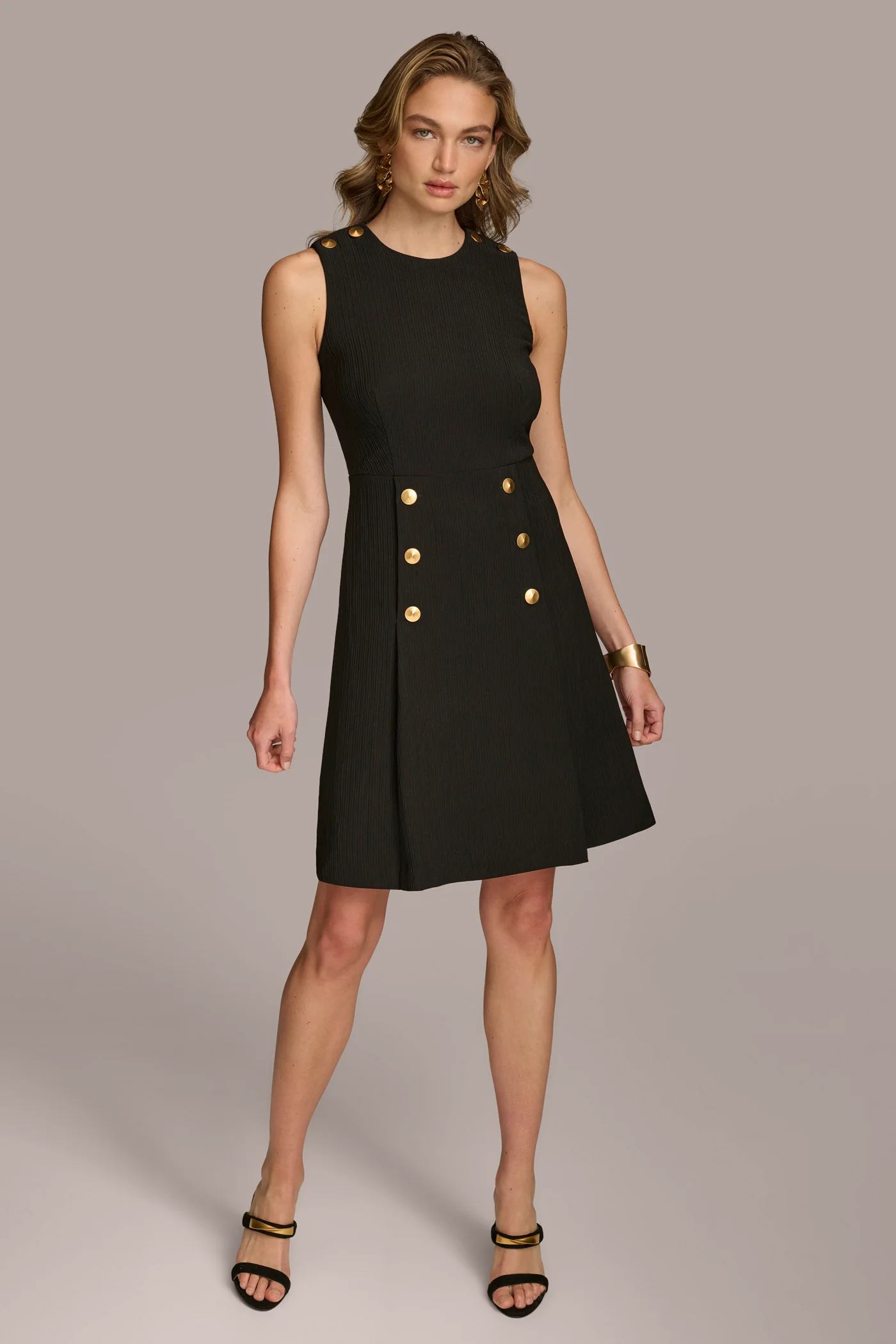 RIBBED DRESS WITH BUTTONS