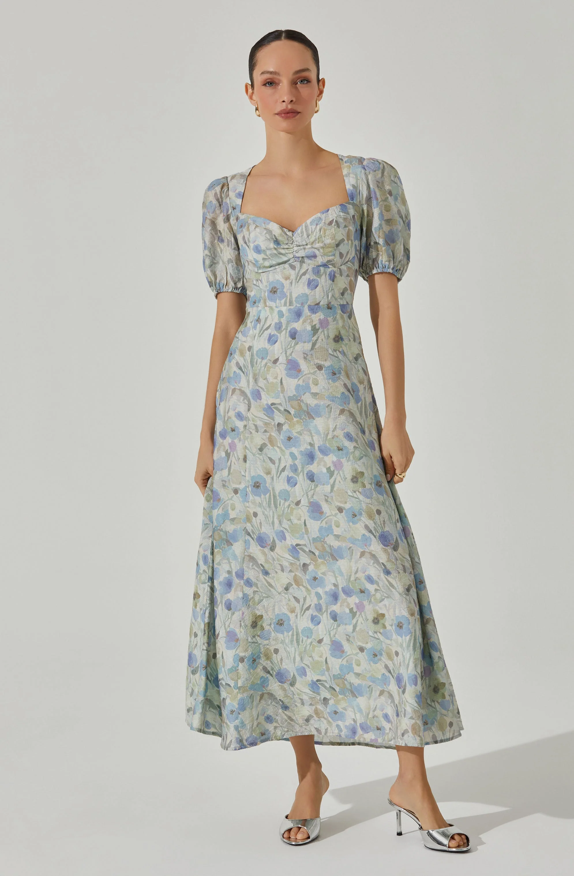 Sweetheart Puff Sleeve Midi Dress