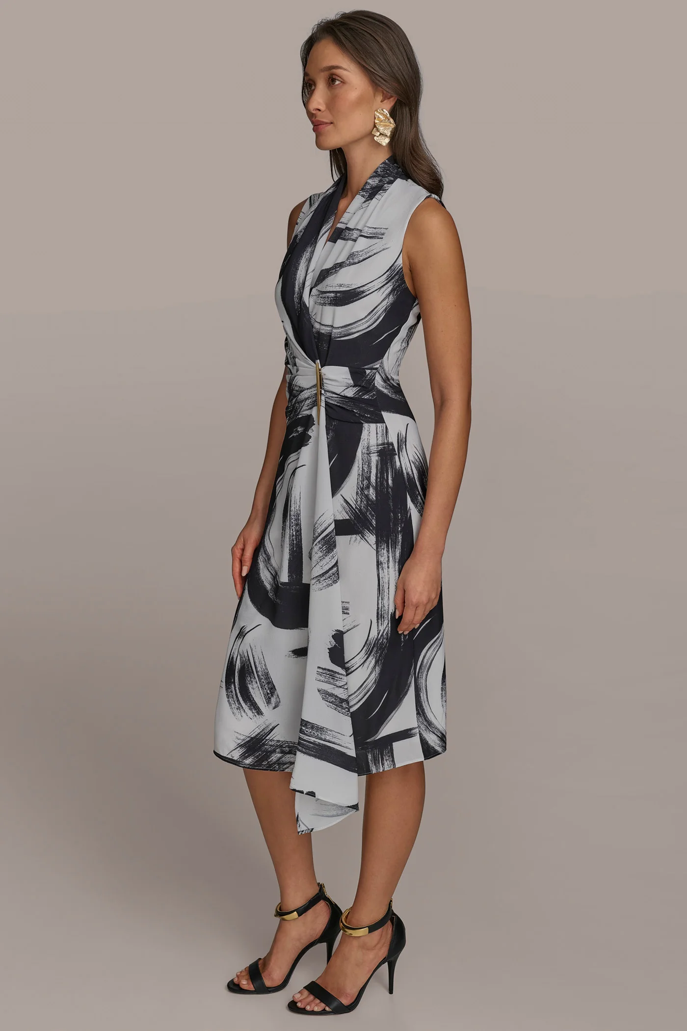 SIDE BAR A LINE DRESS