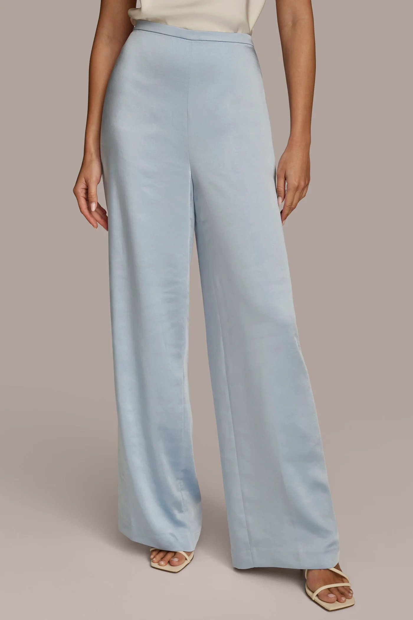FLAT FRONT WIDE LEG PANT