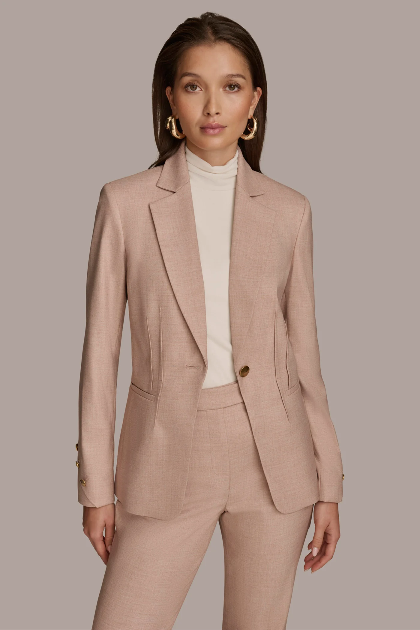 ONE BUTTON BLAZER