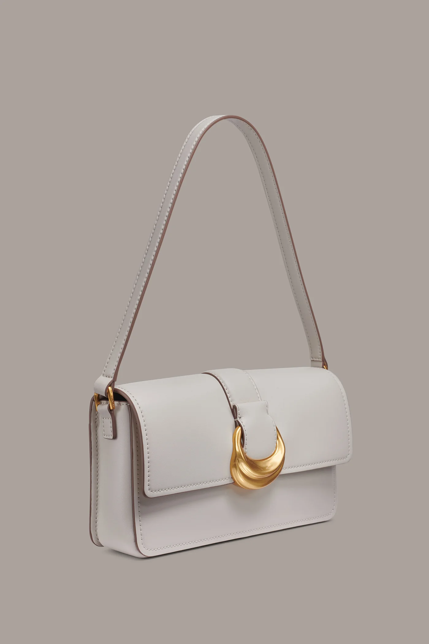 VALLEY STREAM SHOULDER