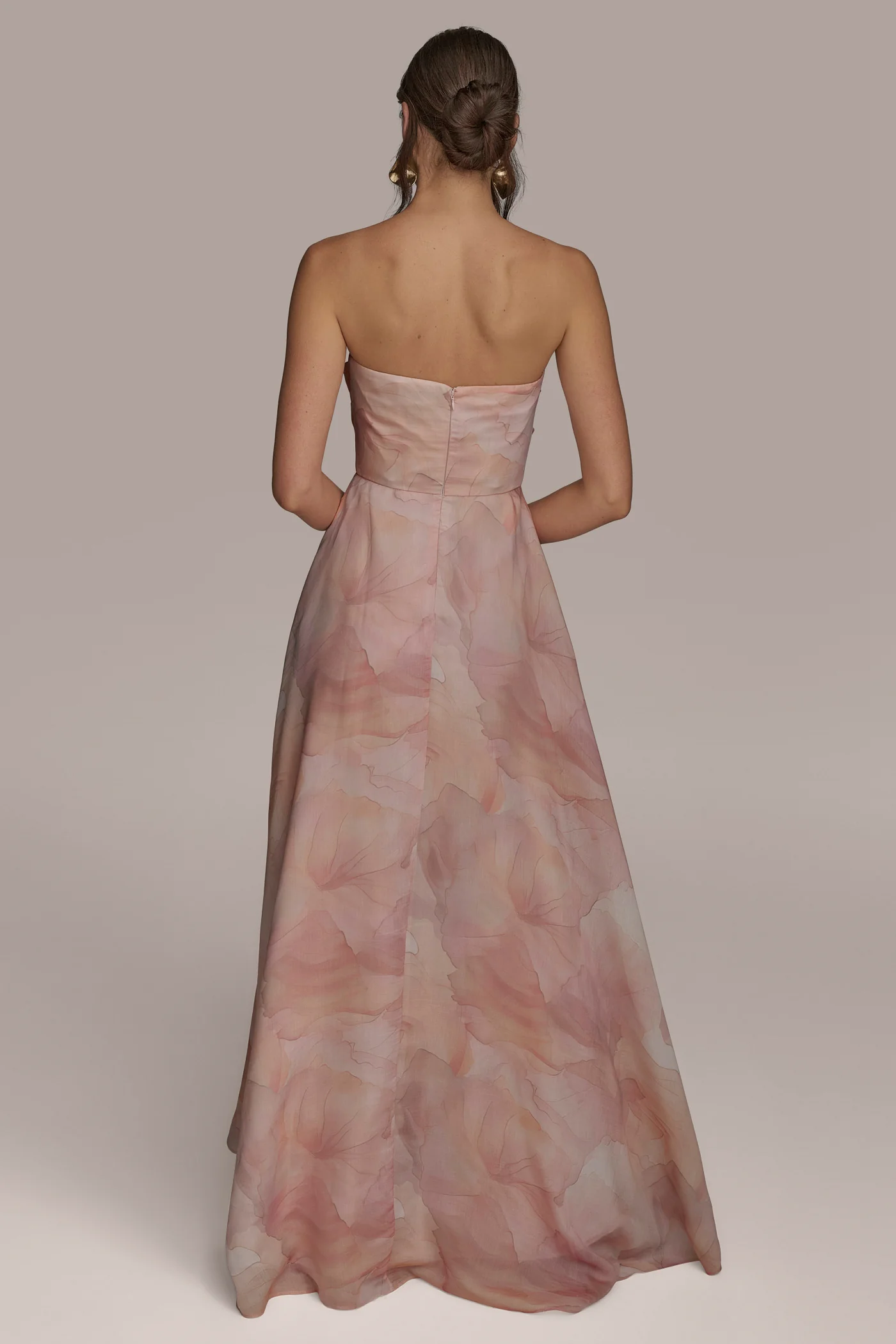 STRAPLESS DRAPED ORGANZA BALL GOWN