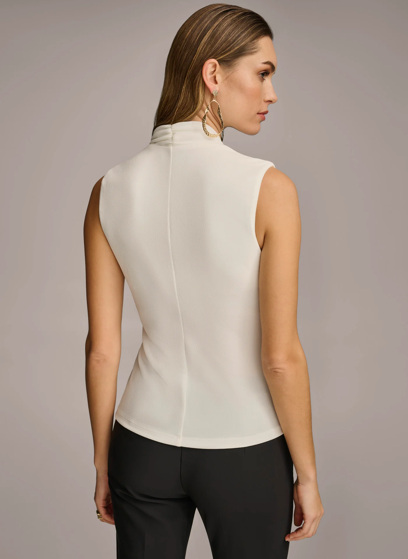 V-NECK WITH HARDWARE AND RUCHED DETAIL