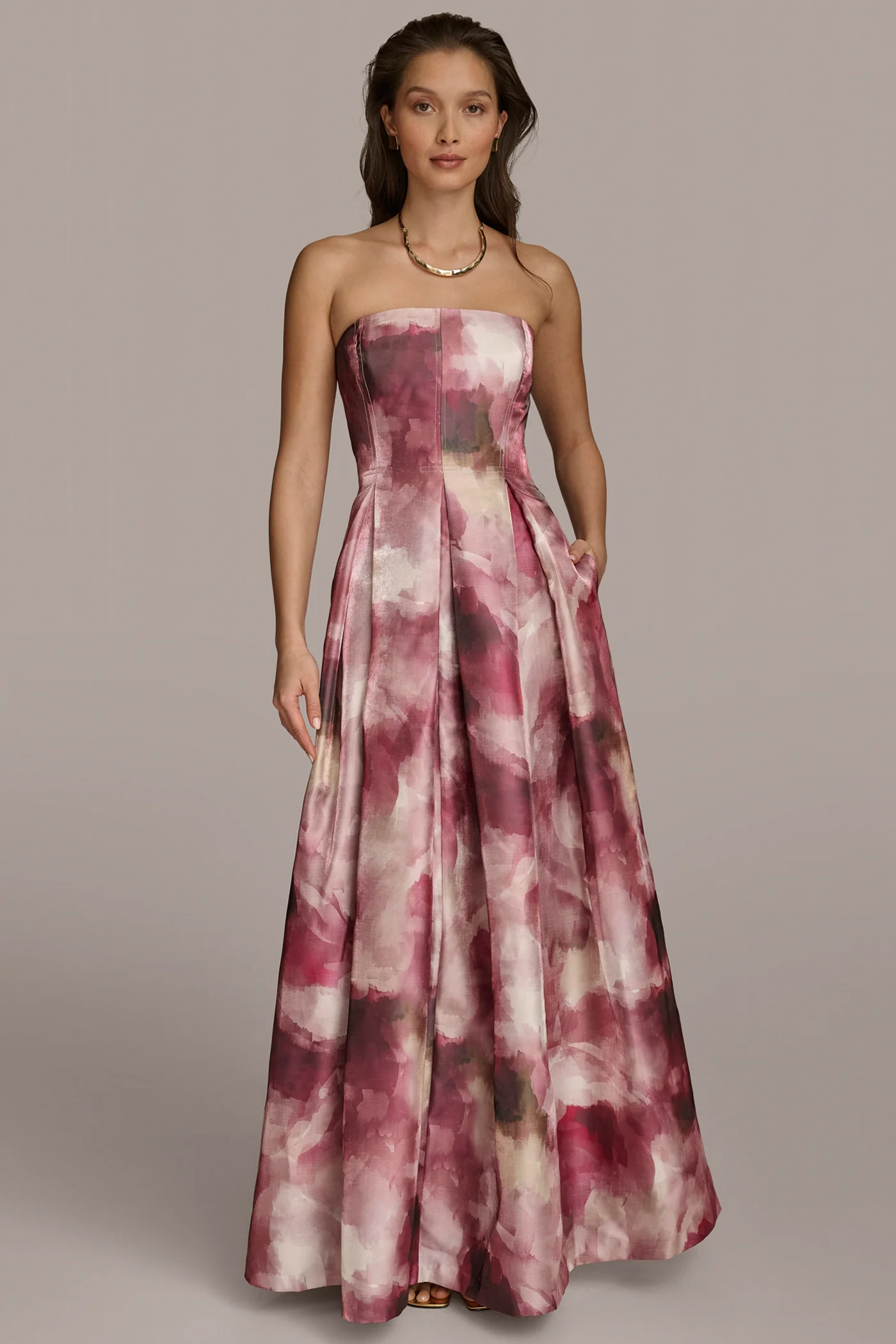 STRAPLESS PRINTED BALL GOWN