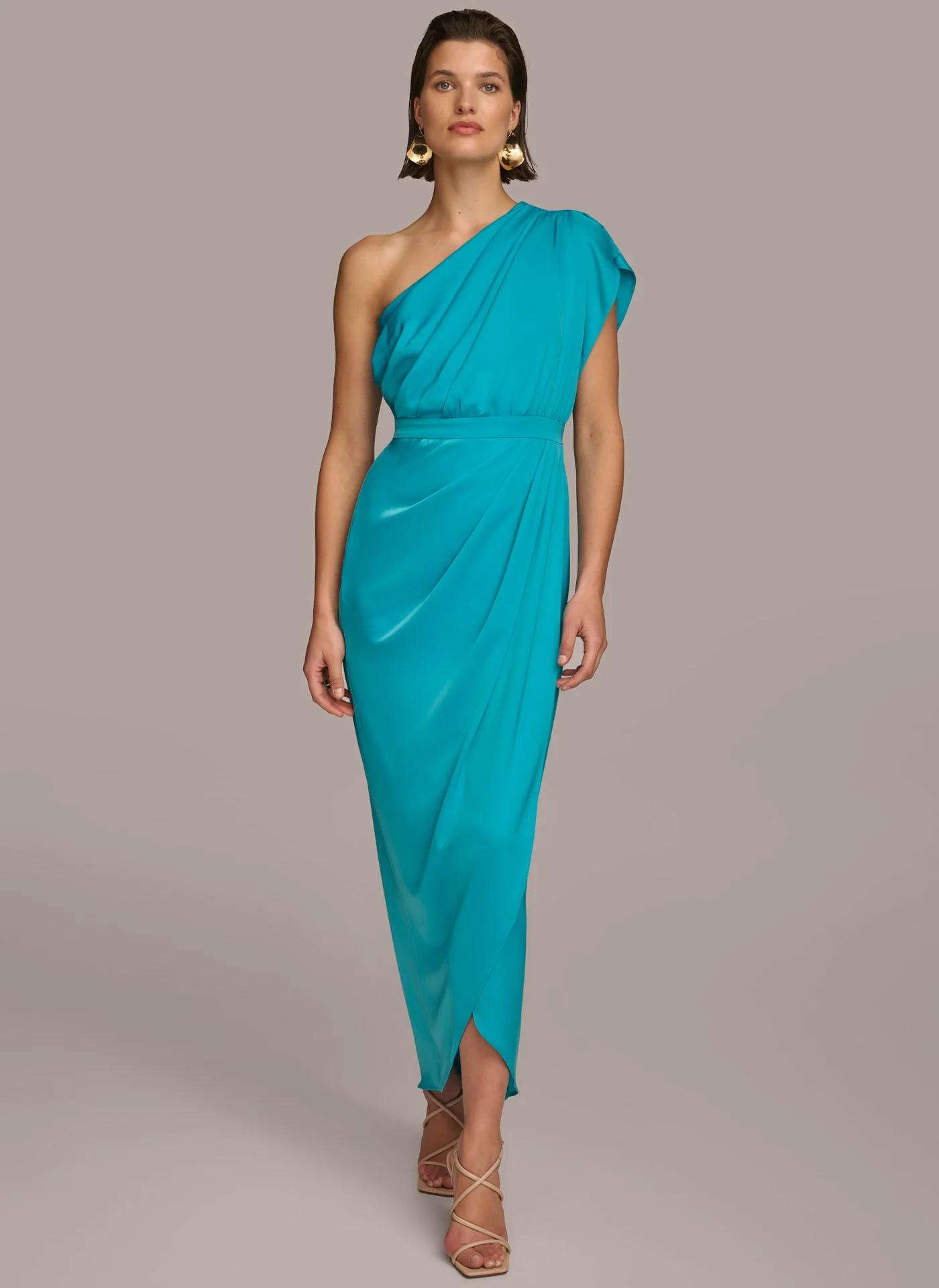 ONE SHOULDER DRAPE GOWN