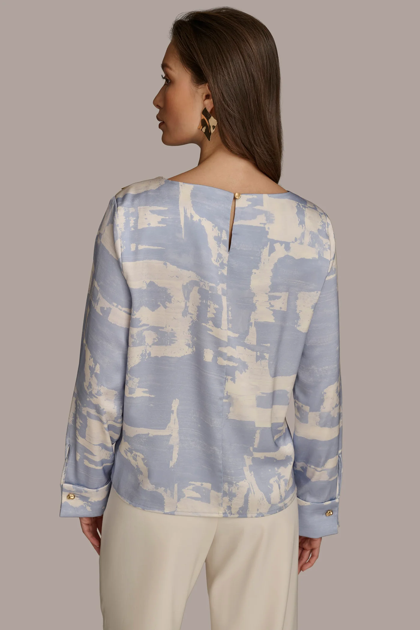 PRINTED TOP WITH HARDWARE