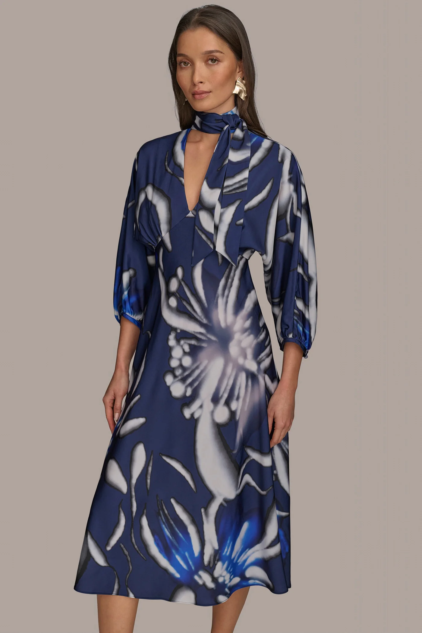 TIE NECK A LINE DRESS