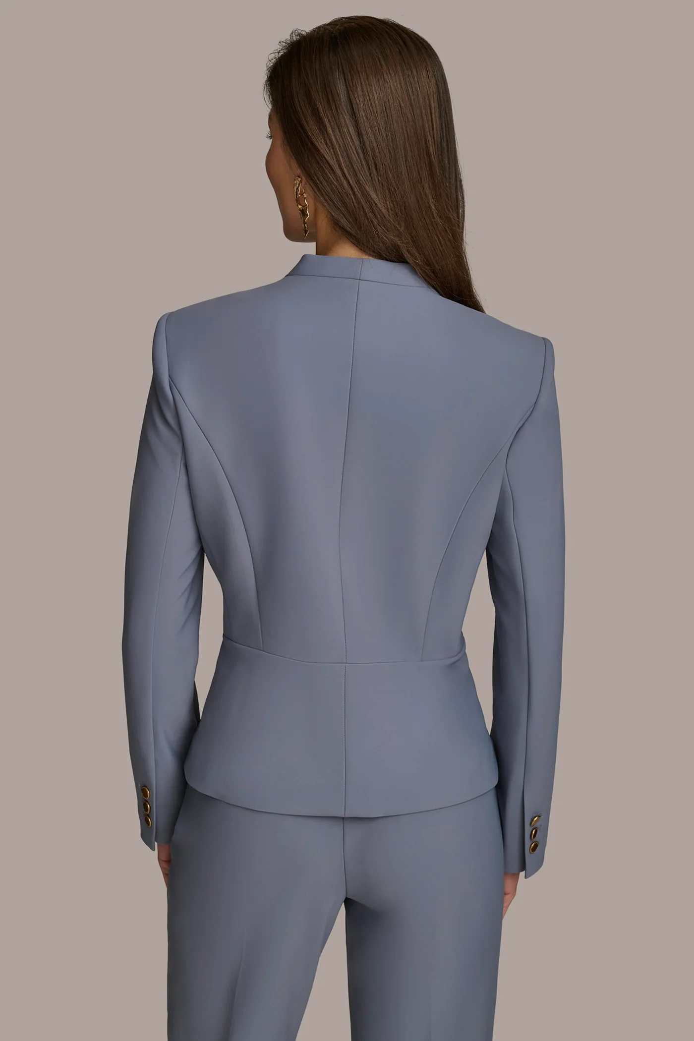 WRAP JACKET WITH BAR CLOSURE