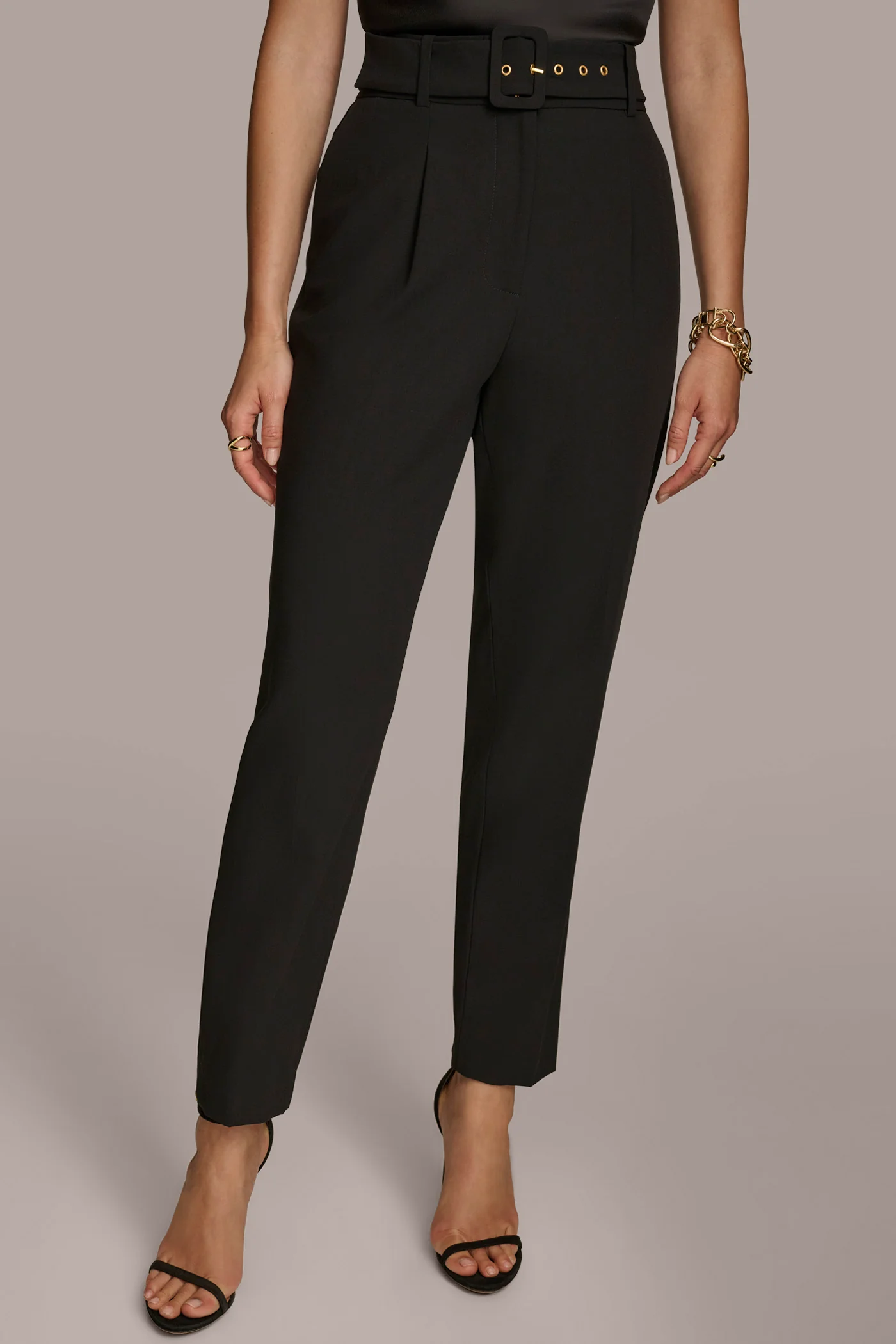 PLEATED PANT WITH BELT