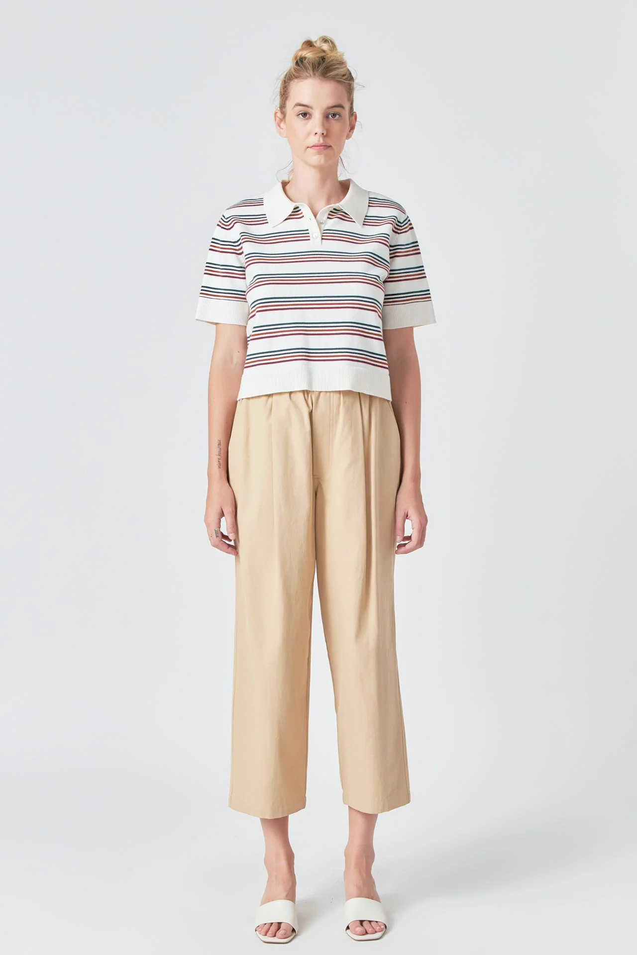 Wide Fit Cropped Pants