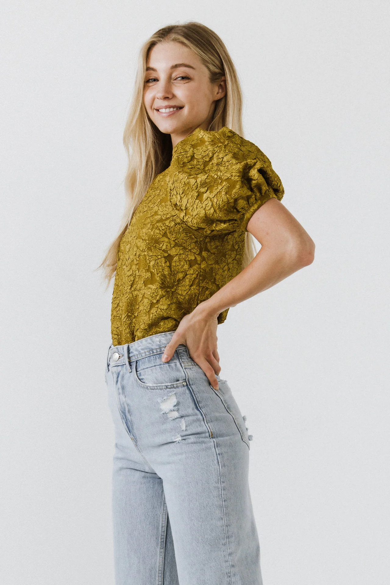 Floral Jacquard Puff Sleeve Top