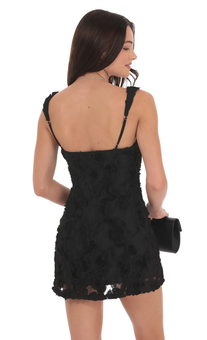 Textured Floral Bodycon Dress in Black