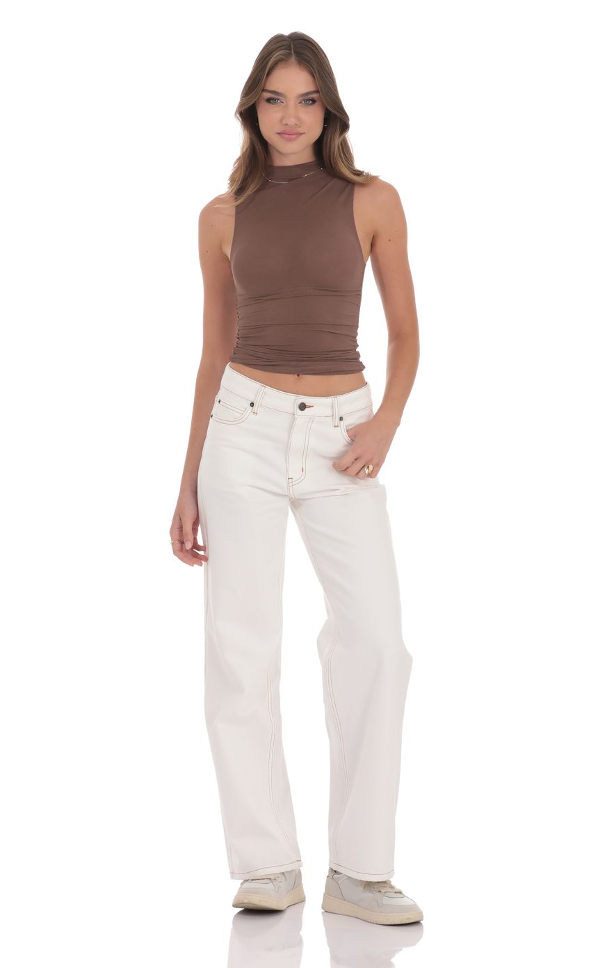 Relaxed Mid-Rise Jeans in White