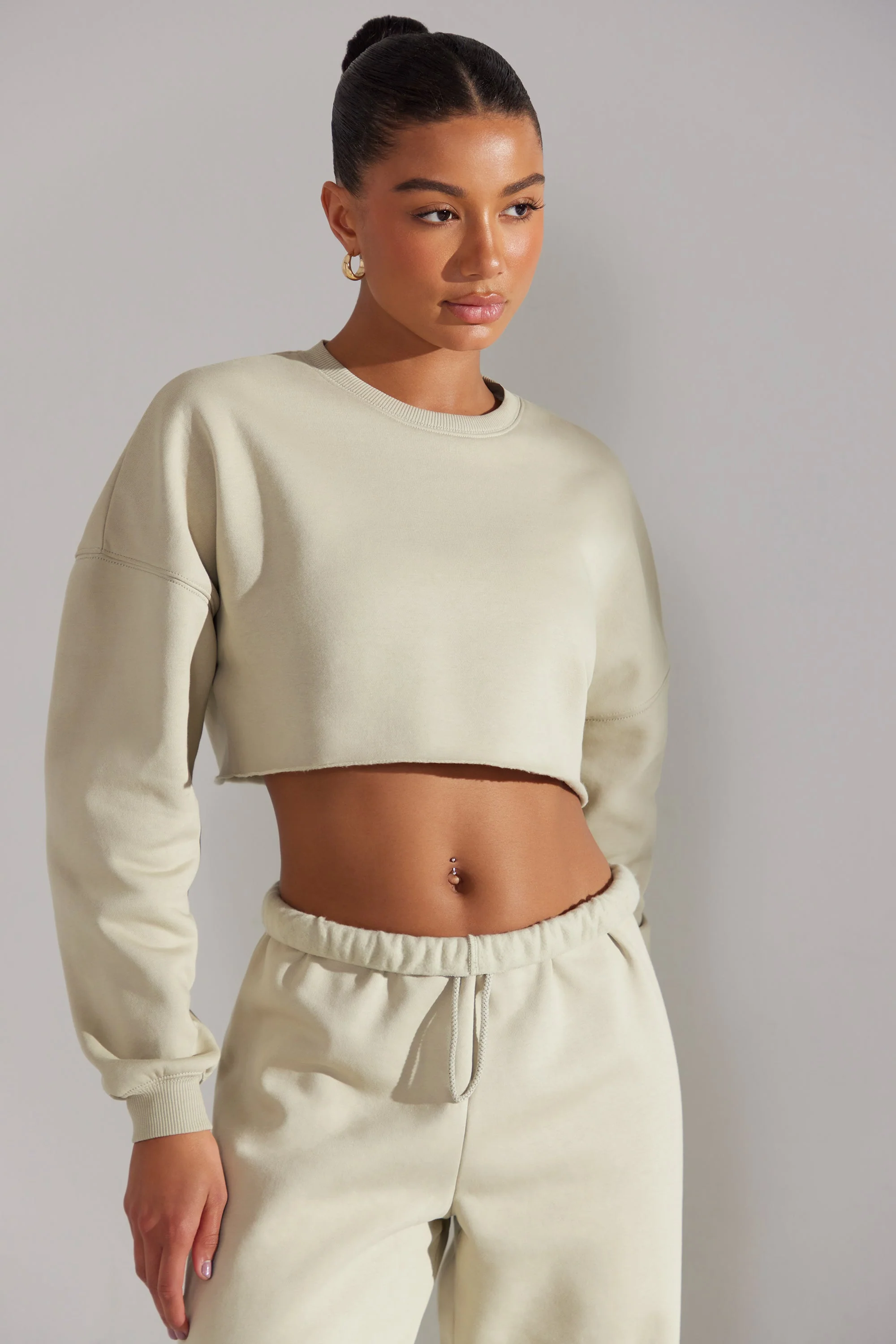Cropped Oversized Sweatshirt in Limestone