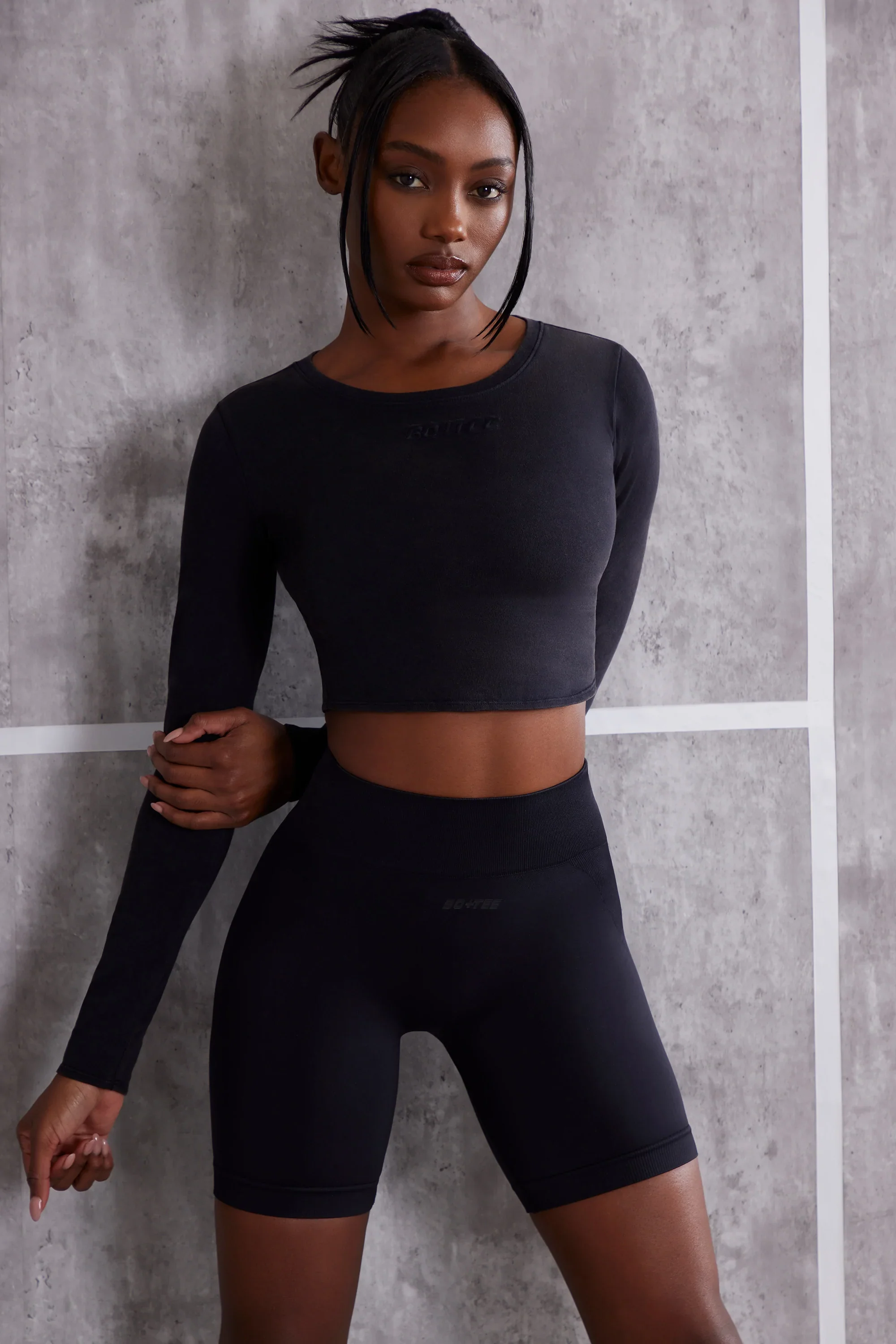 Long Sleeve T-Shirt in Jet Black