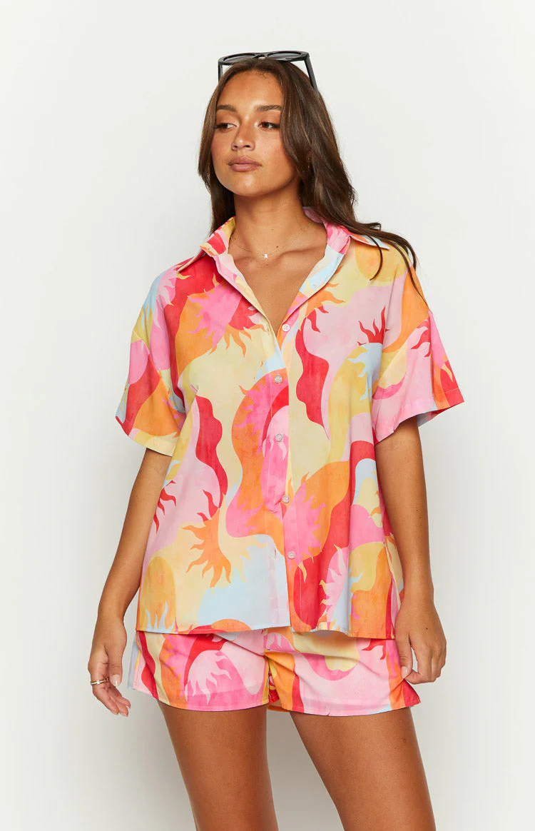 Rays Pink Sun Print Shorts