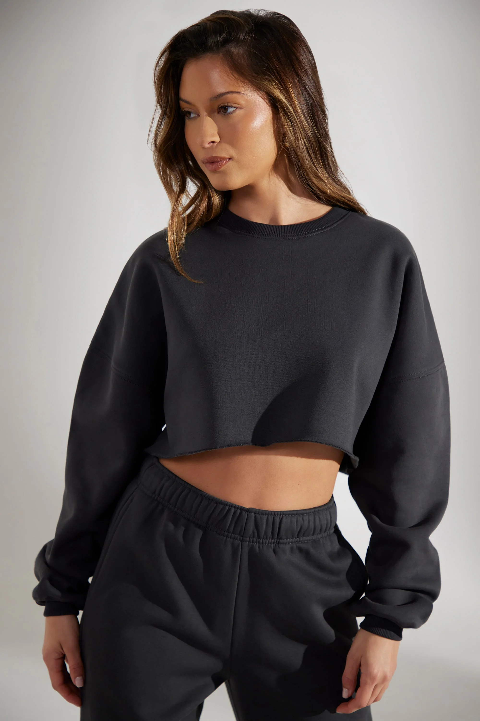 Cropped Oversized Sweatshirt in Washed Black