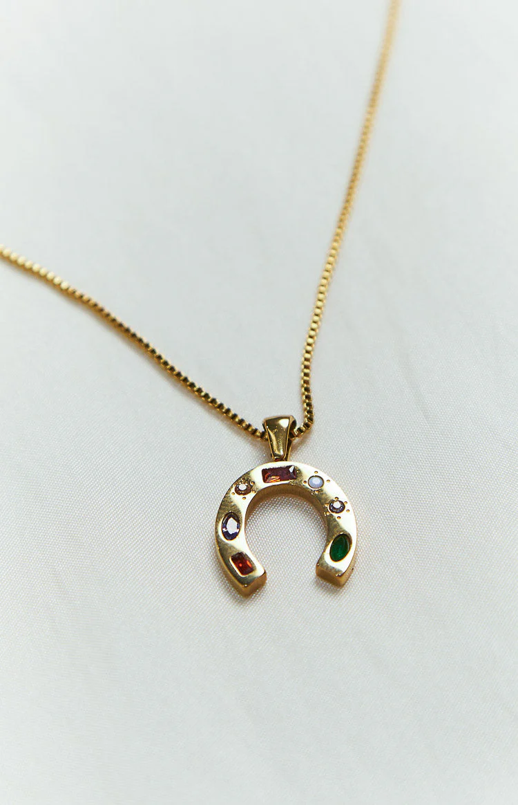 Georgia Gold U-Shaped Horseshoe Pendant Necklace