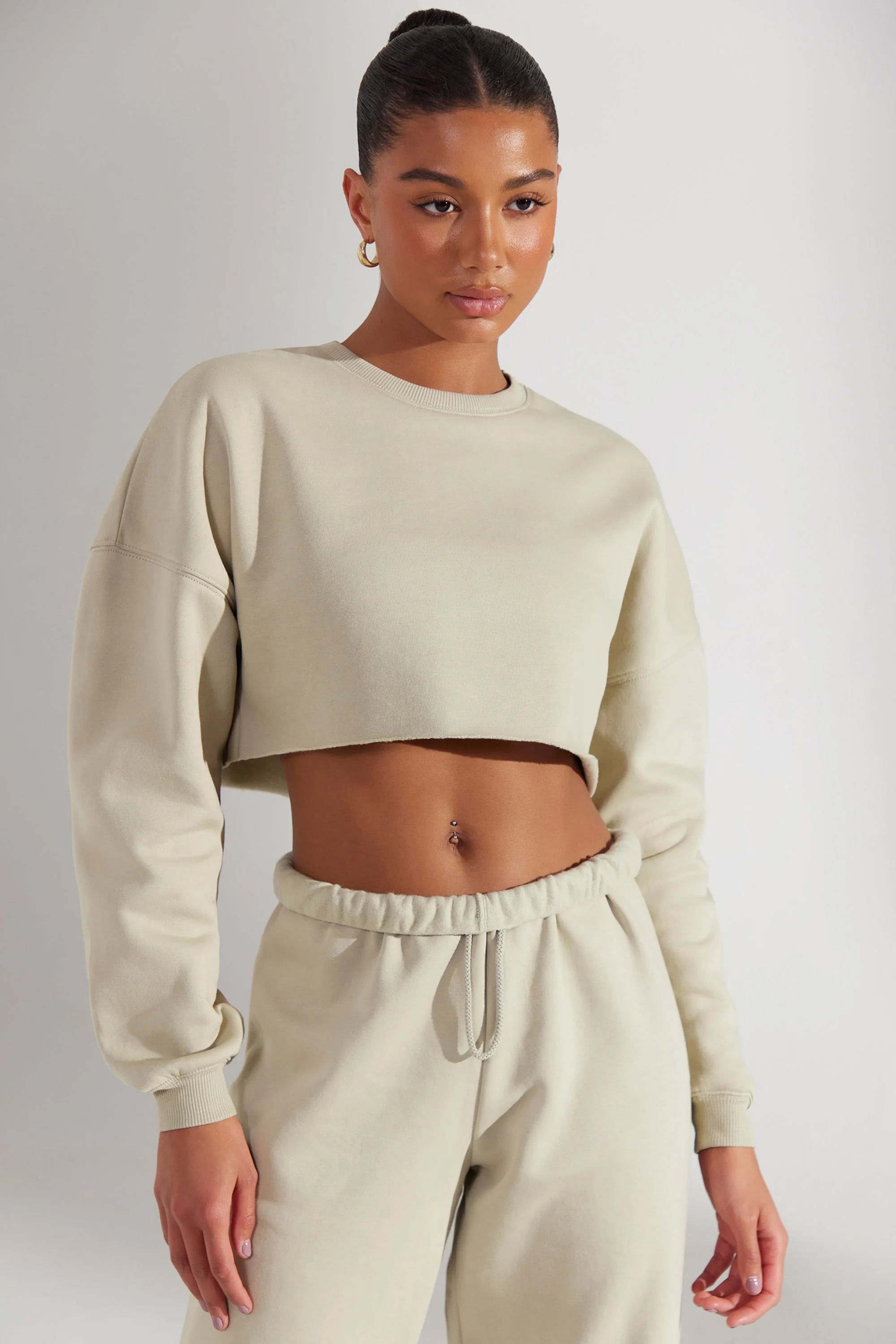 Cropped Oversized Sweatshirt in Limestone