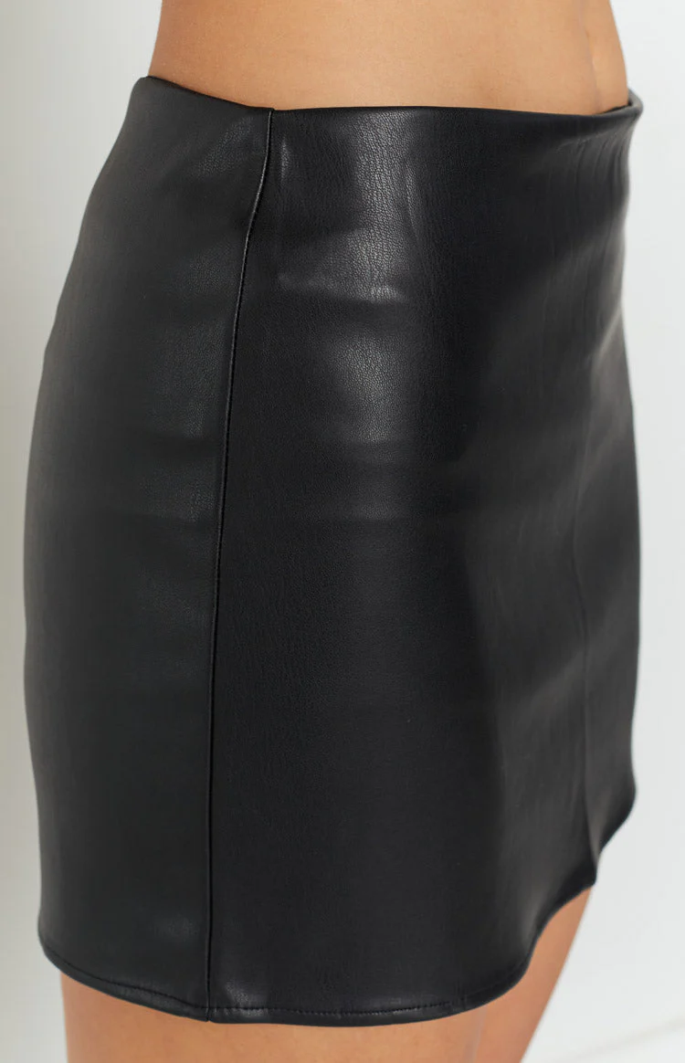 Kei Black PU Mini Skirt