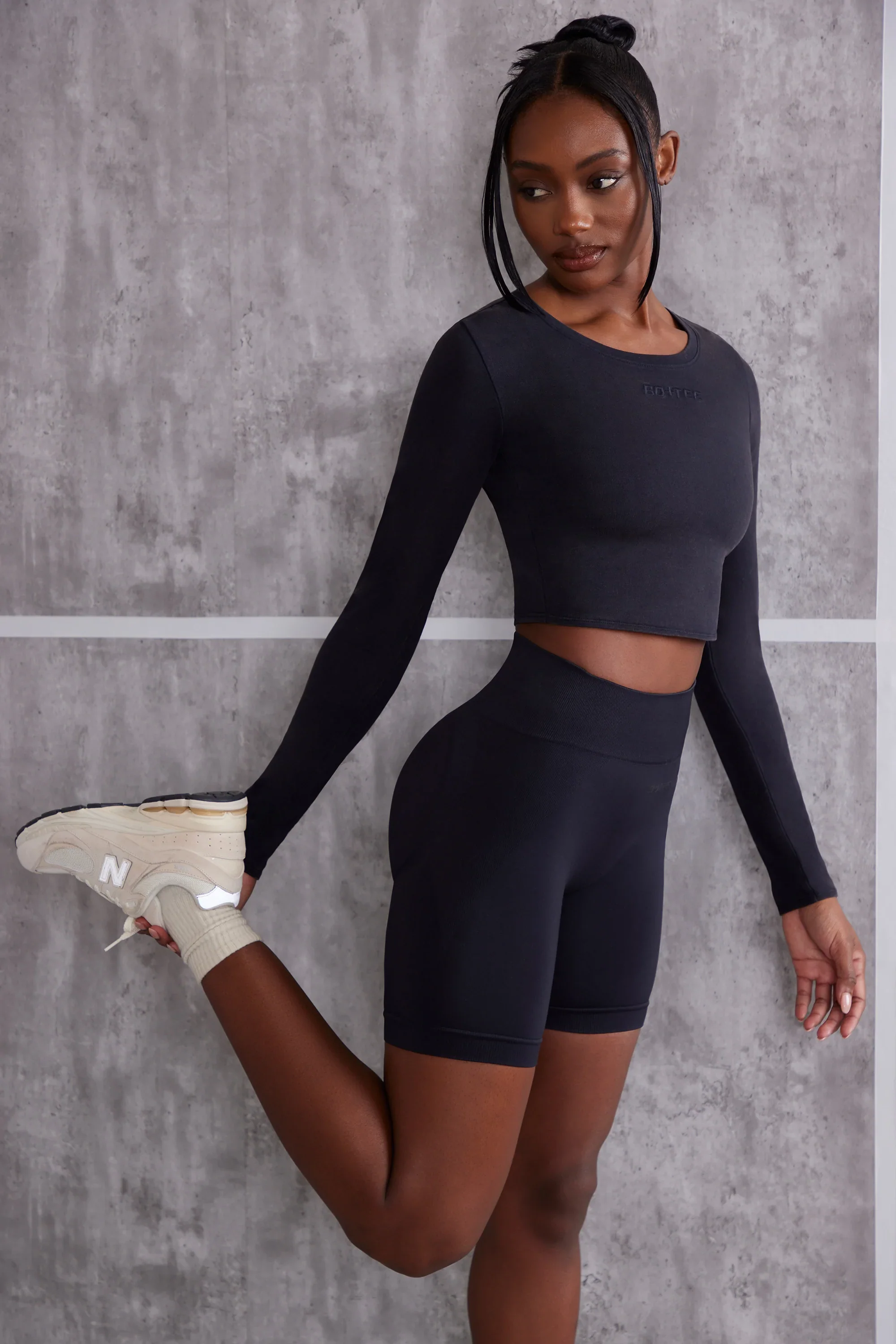 Long Sleeve T-Shirt in Jet Black