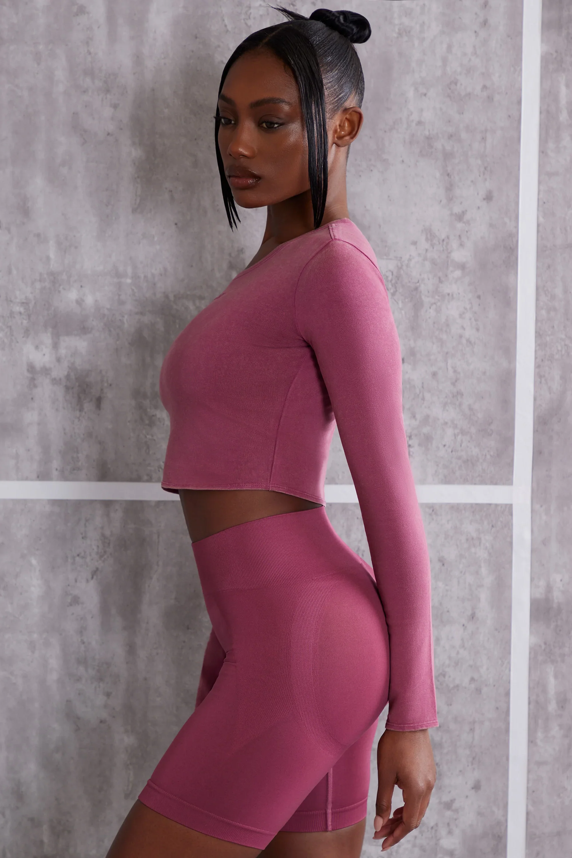 Long Sleeve T-Shirt in Dark Rose