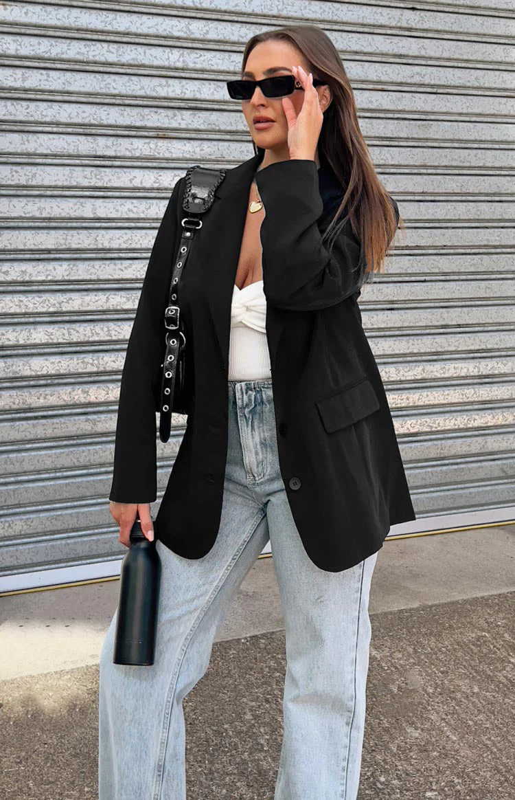 Logan Black Oversized Blazer