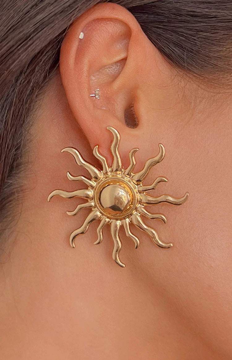 Sunburst Gold Sun Earrings