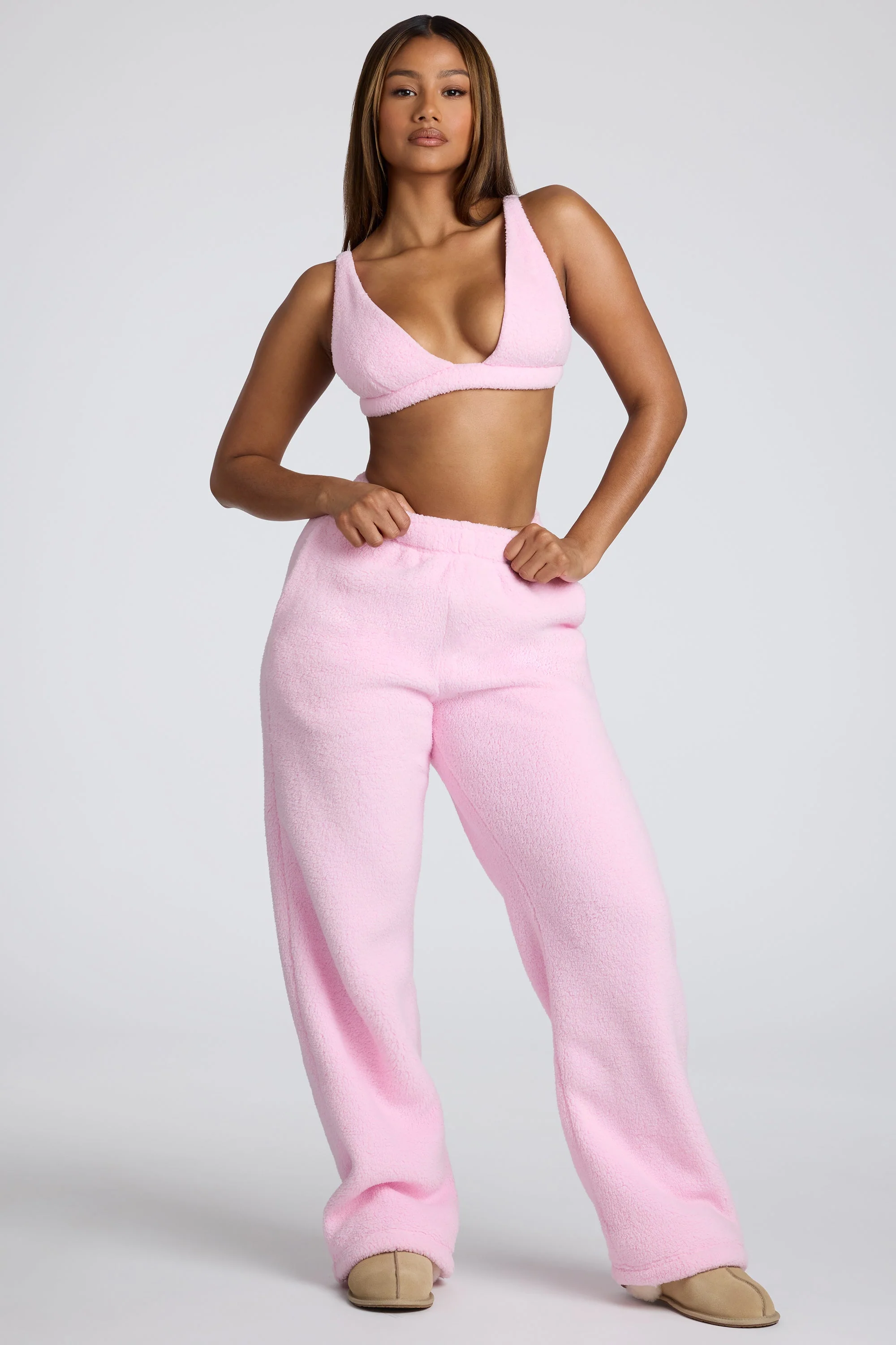 Low Rise Straight Leg Fleece Joggers in Baby Pink