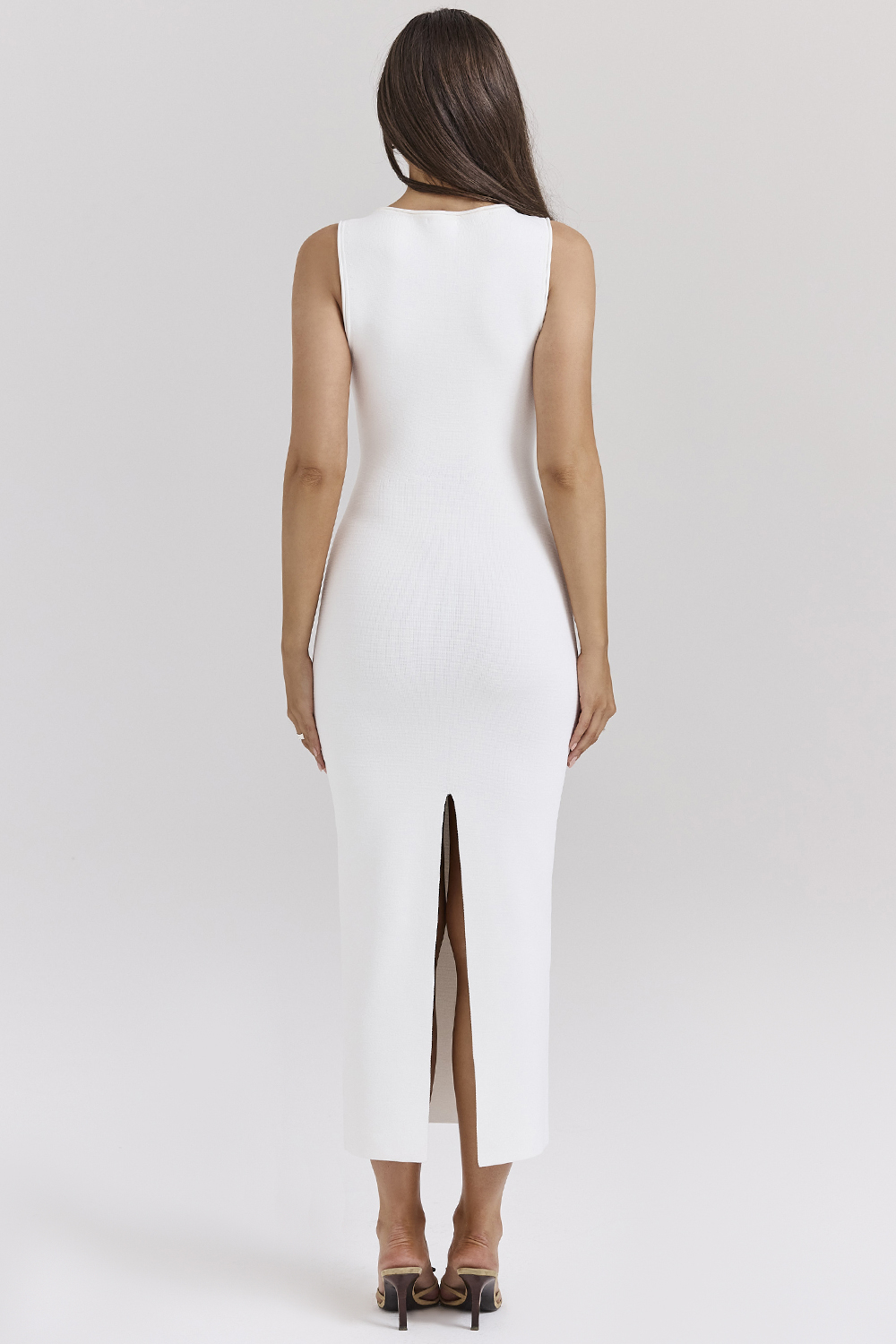 Noli White Sleeveless Maxi Dress
