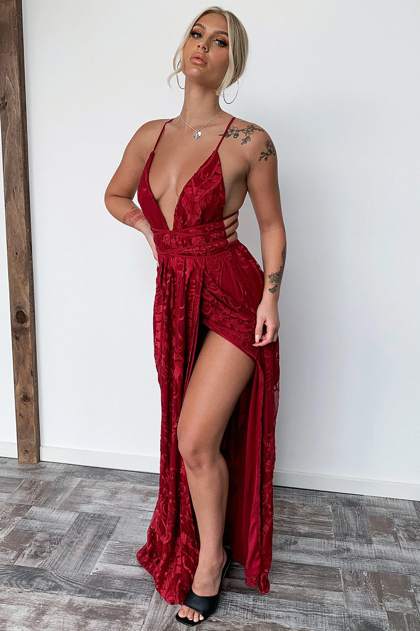Scarlett Halter Maxi Dress - Burgundy