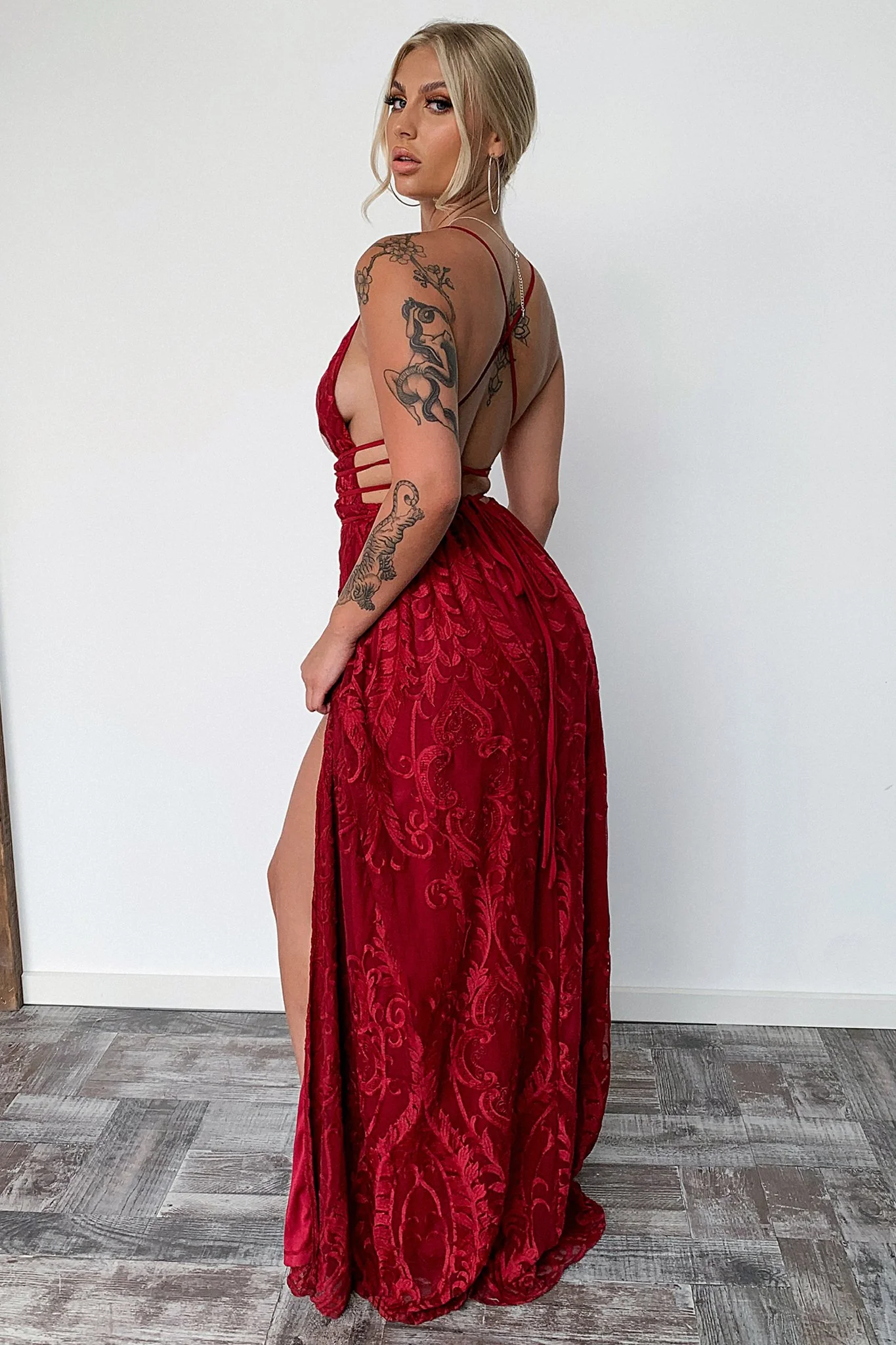 Scarlett Halter Maxi Dress - Burgundy
