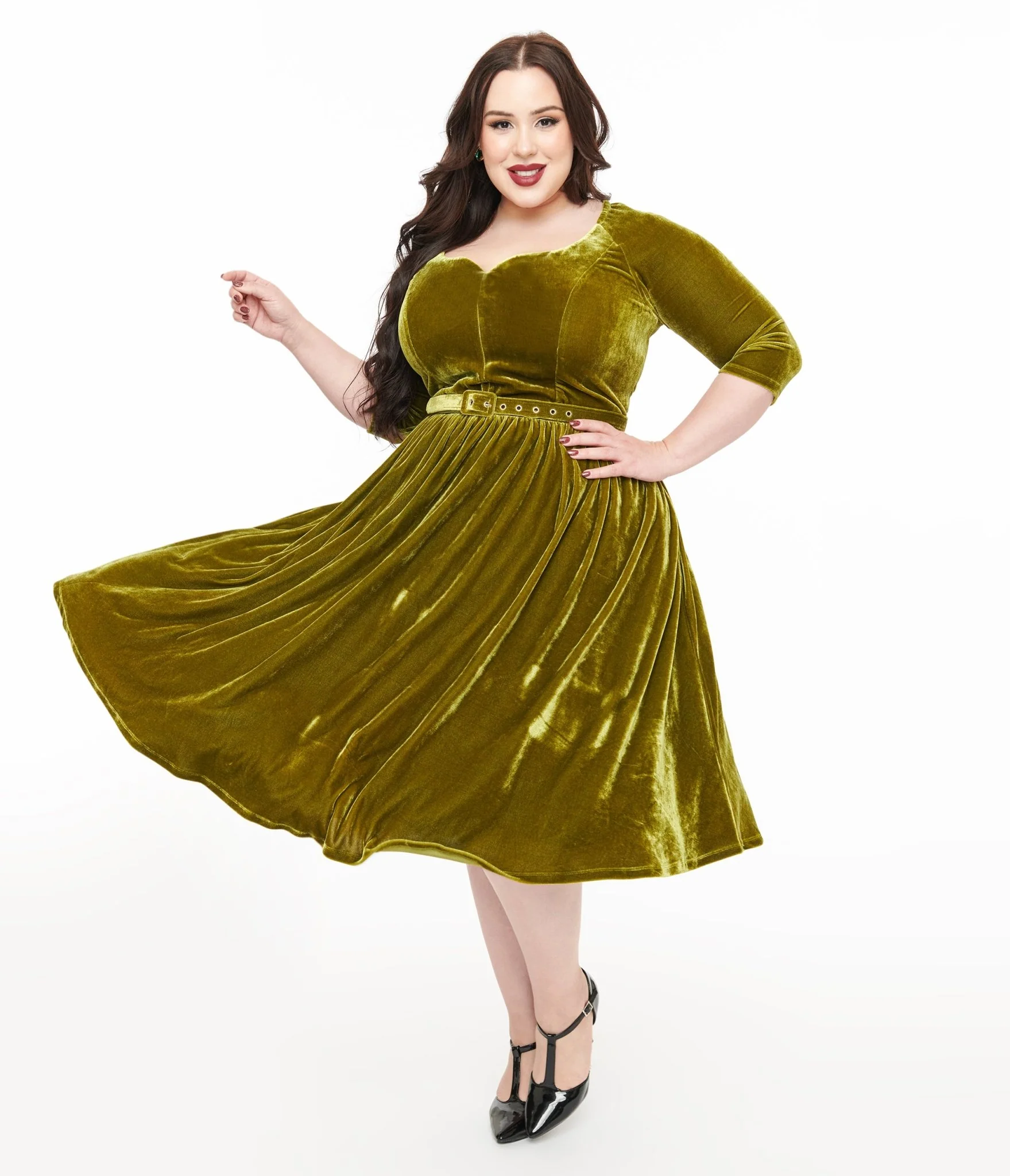 Unique Vintage Plus Size 1950s Chartreuse Velvet Sweetheart Swing Dress