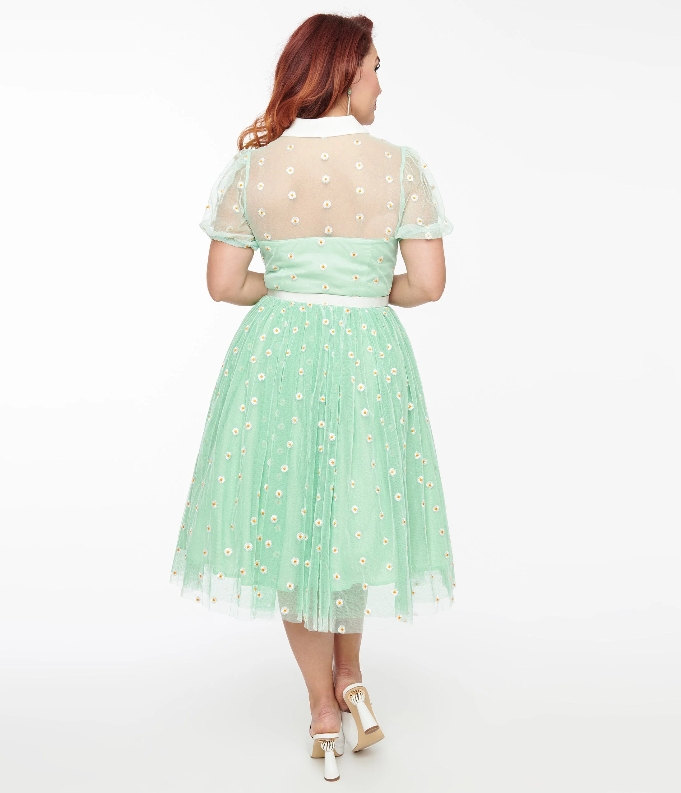 Unique Vintage 1950s Green & White Daisy Print Hollie Swing Dress