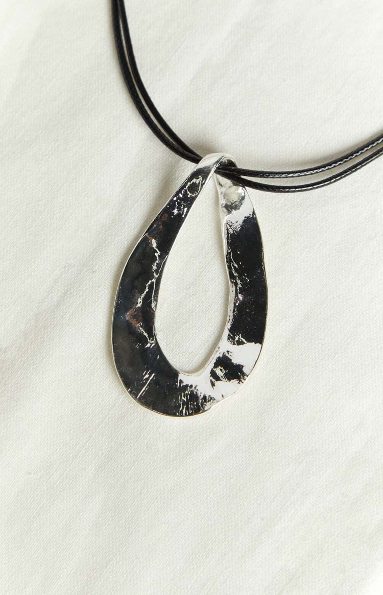 Jasmyn Silver Pendant Necklace