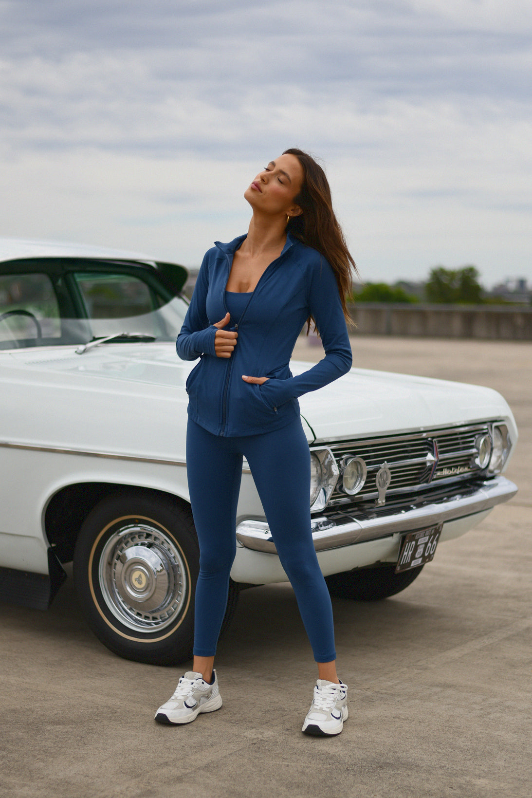 Luna Zip Up Jacket - Navy